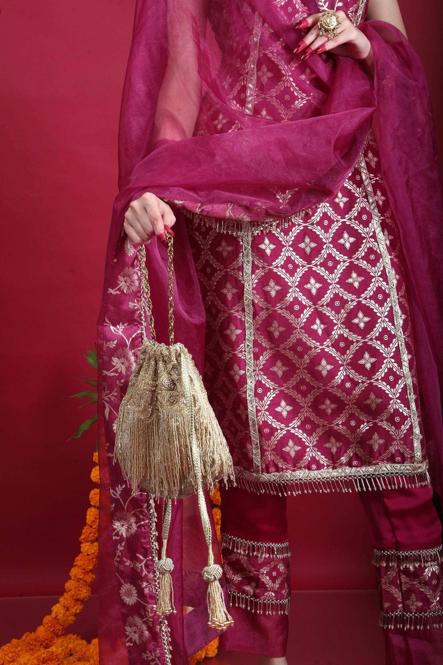 Kala-Sleeveless Kurta Set-Plum Purple - Monk & Mei