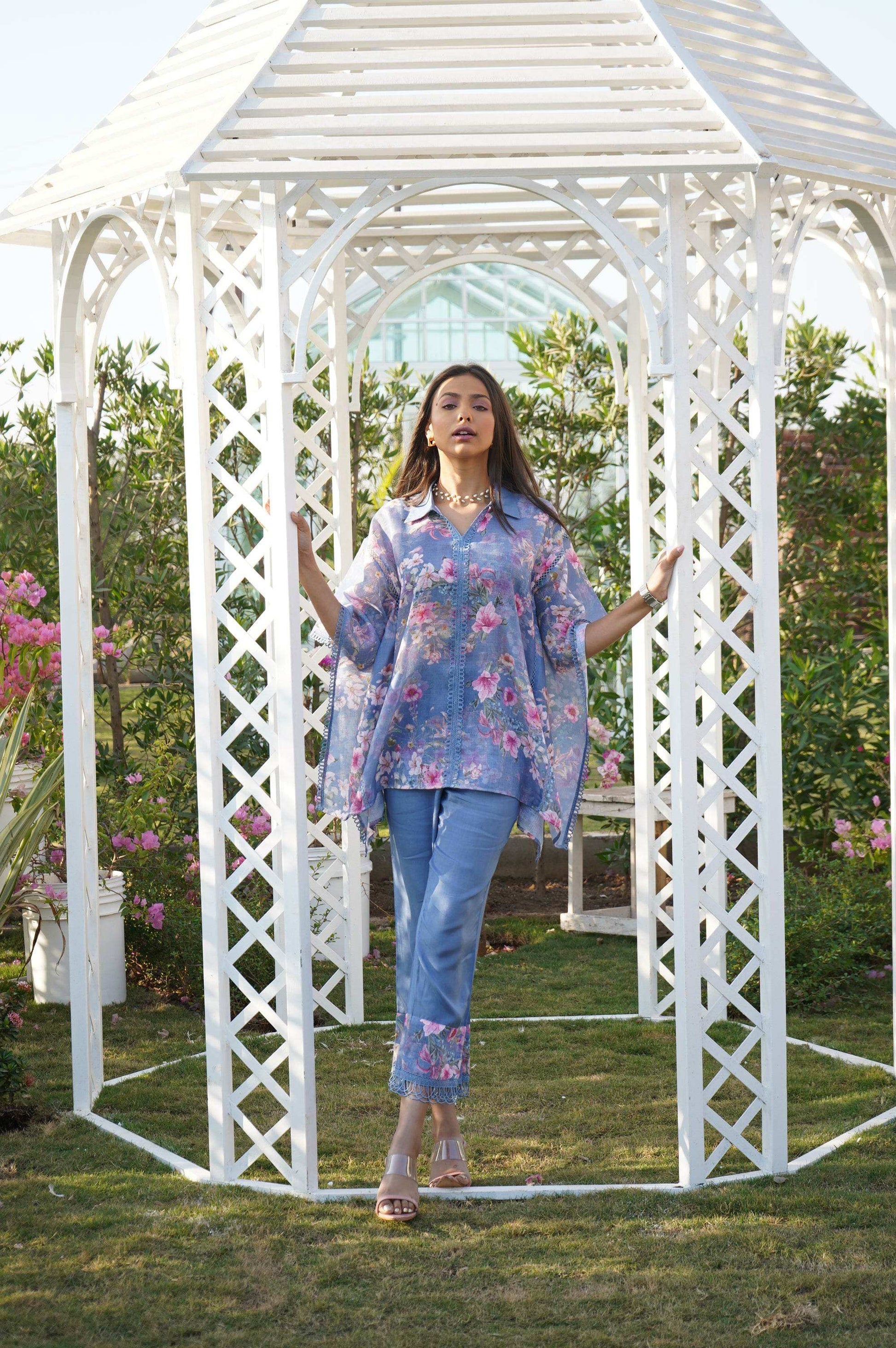 Dahlia Blue - Monk & Mei