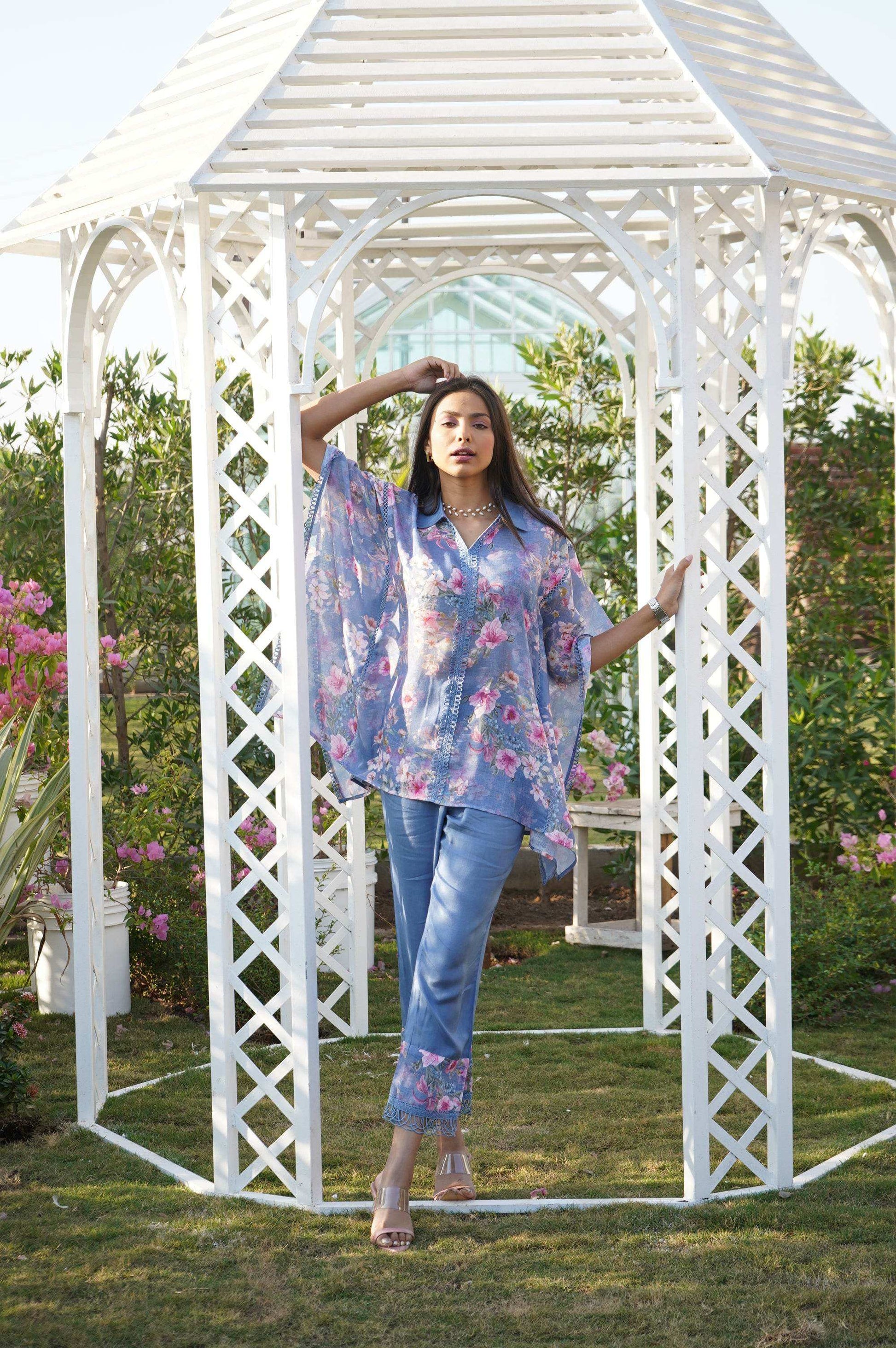 Dahlia Blue - Monk & Mei