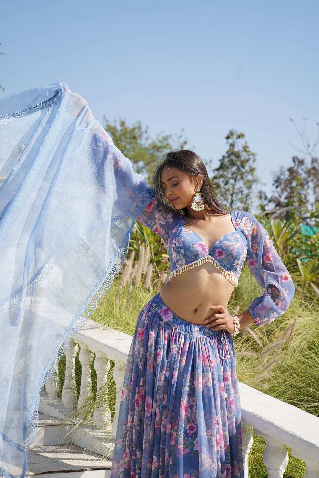 Hazel Blue - Monk & Mei