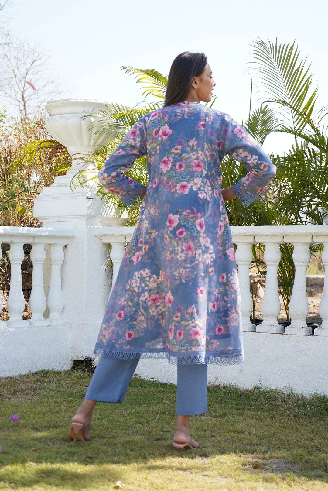 Azalea Blue - Monk & Mei
