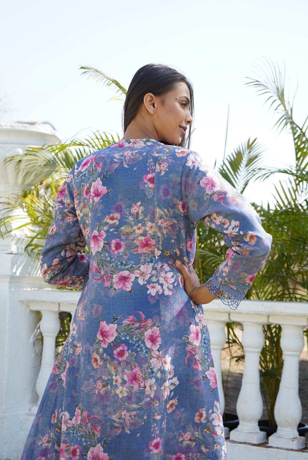 Azalea Blue - Monk & Mei