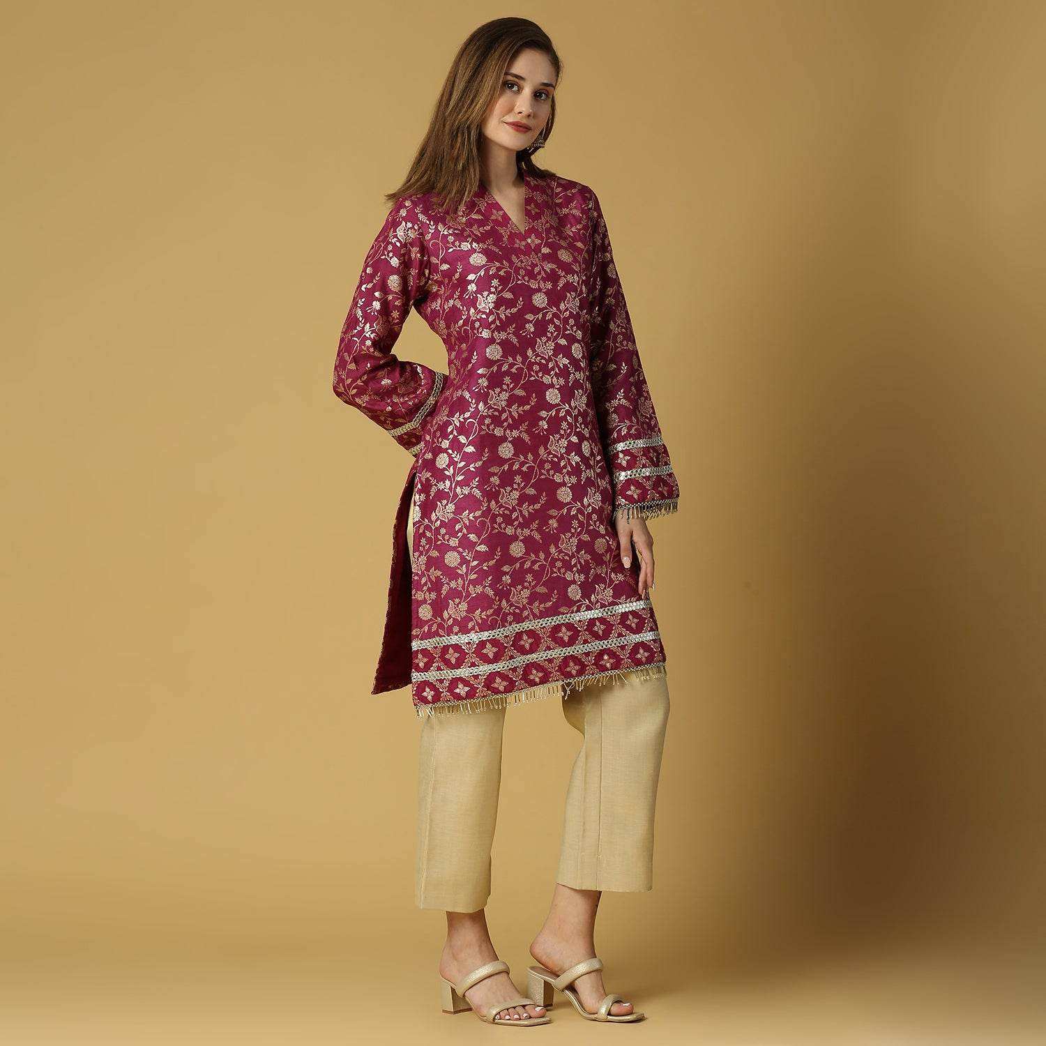 Kavya-Pakistani Kurta with gold pant-Plum purple - Monk & Mei