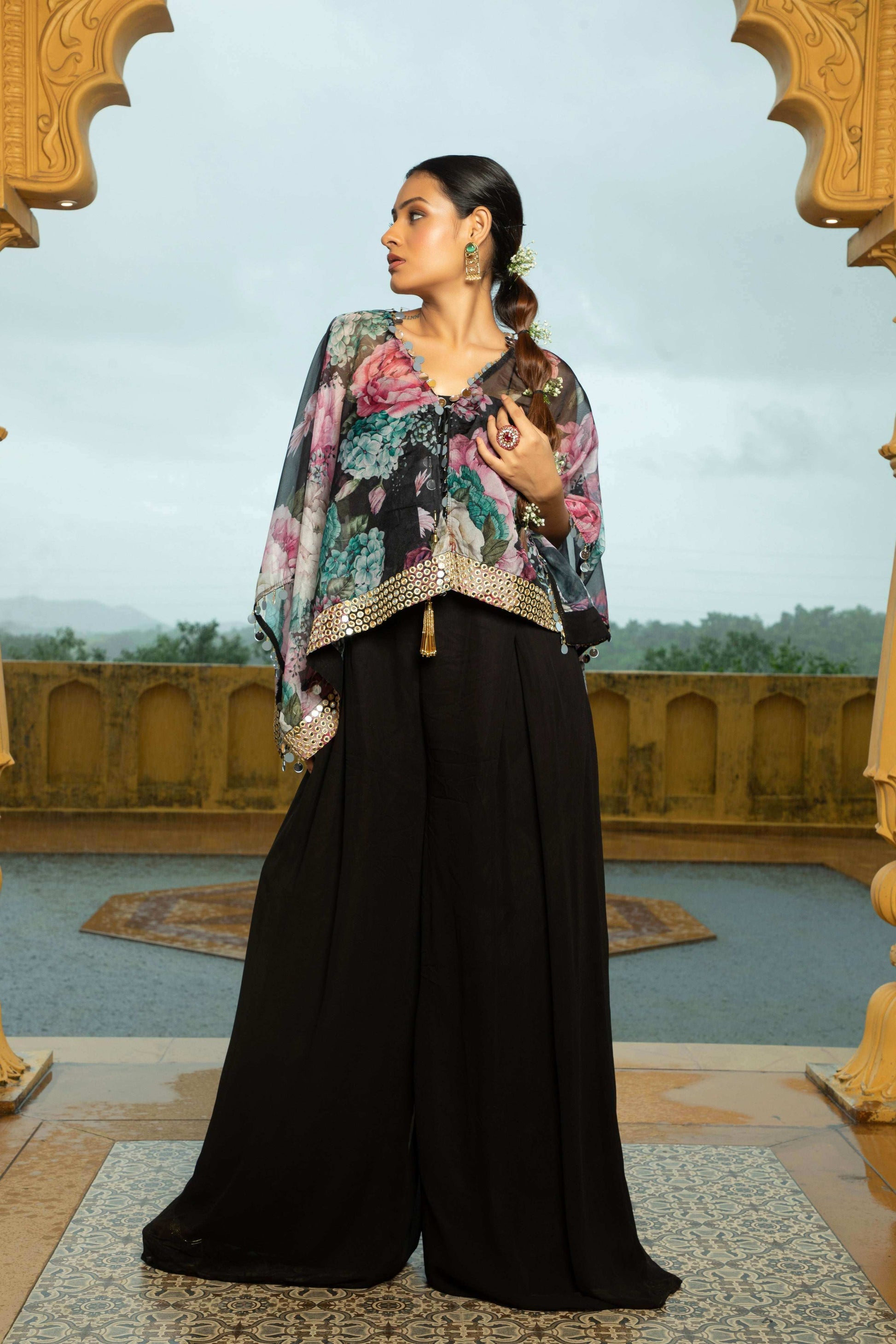 Aaina - Jumpsuit Set Black - Monk & Mei