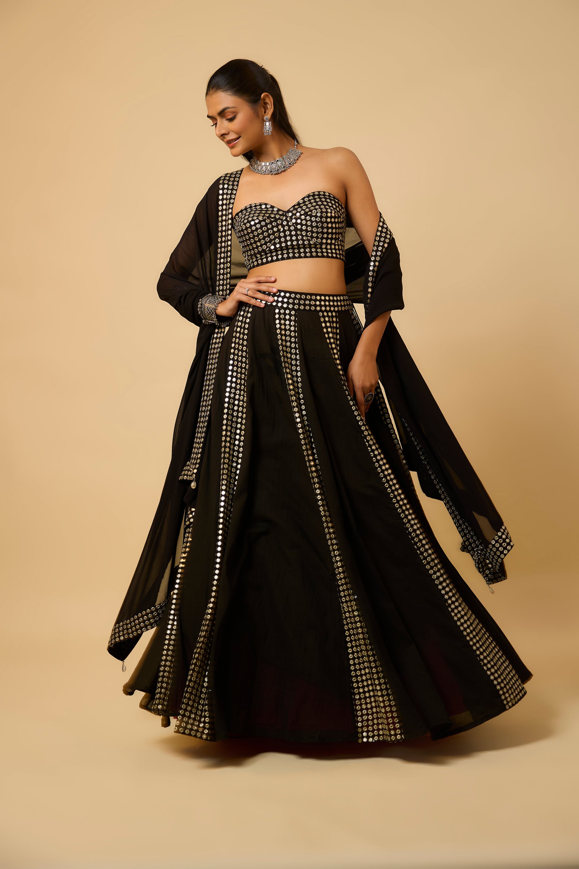 Sree - Lahenga ,corset , belt & Dupptta - Black
