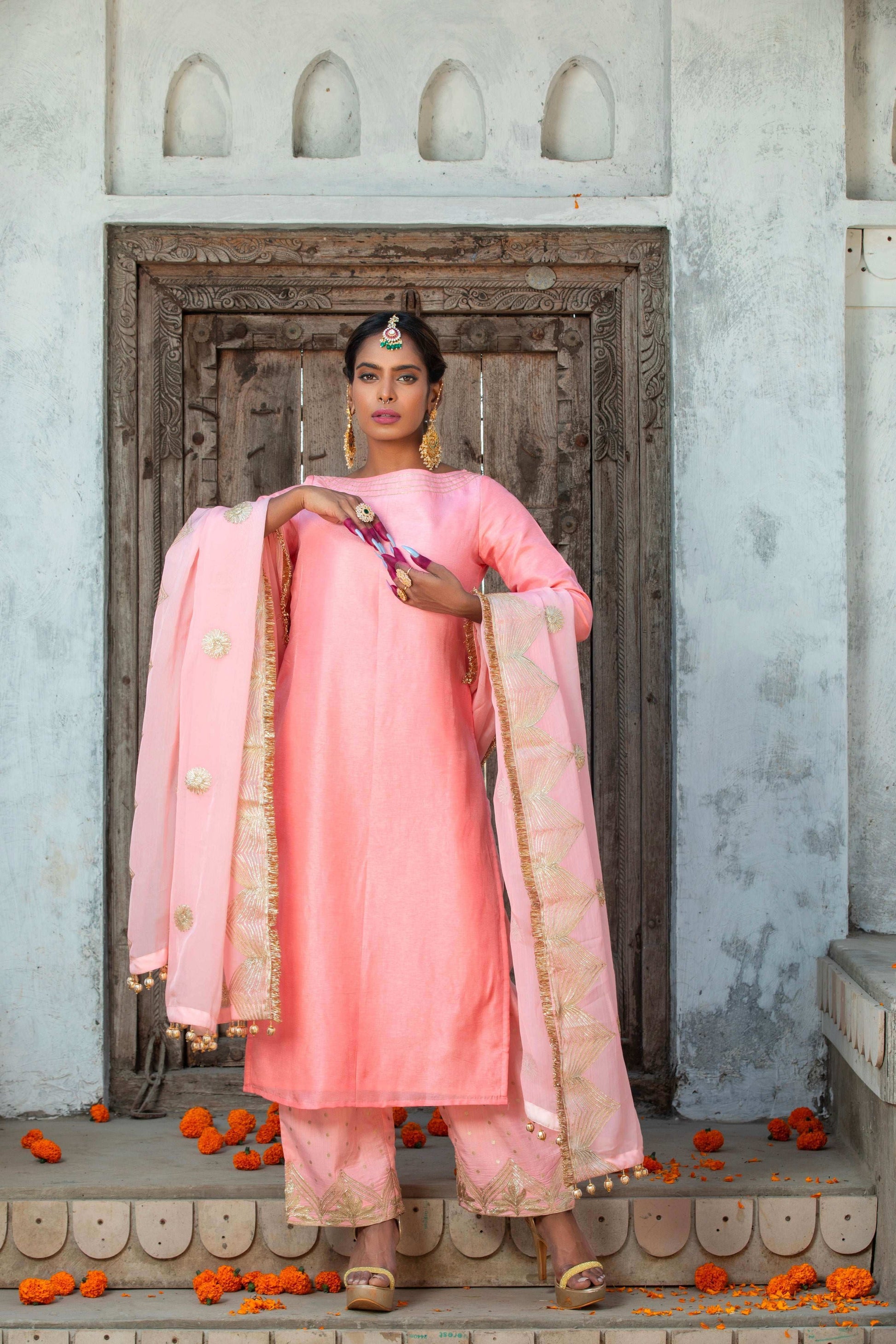 Afsana - Kurta Set - Monk & Mei