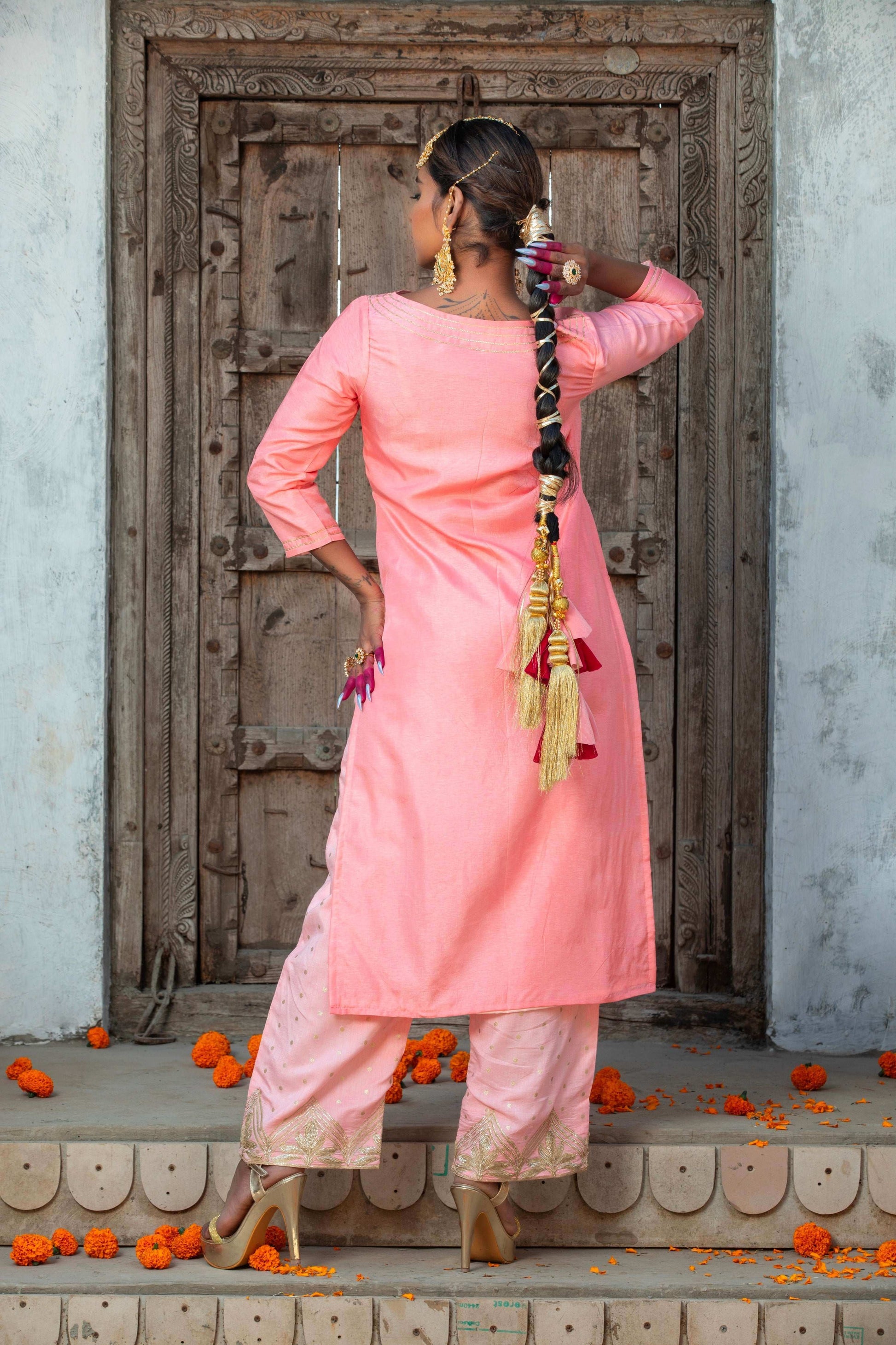Afsana - Kurta Set - Monk & Mei