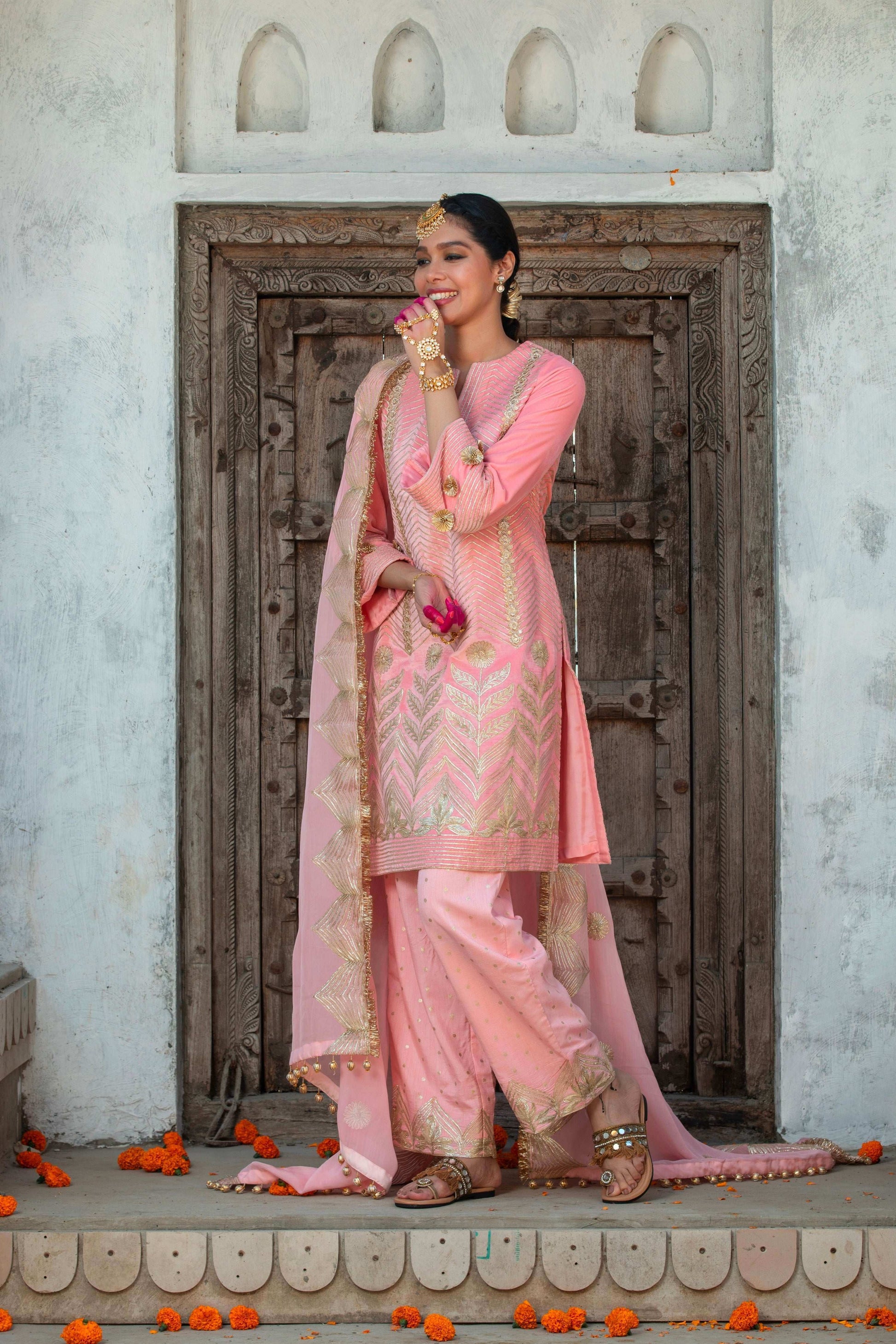 Nawabzadi - Kurta Set - Monk & Mei