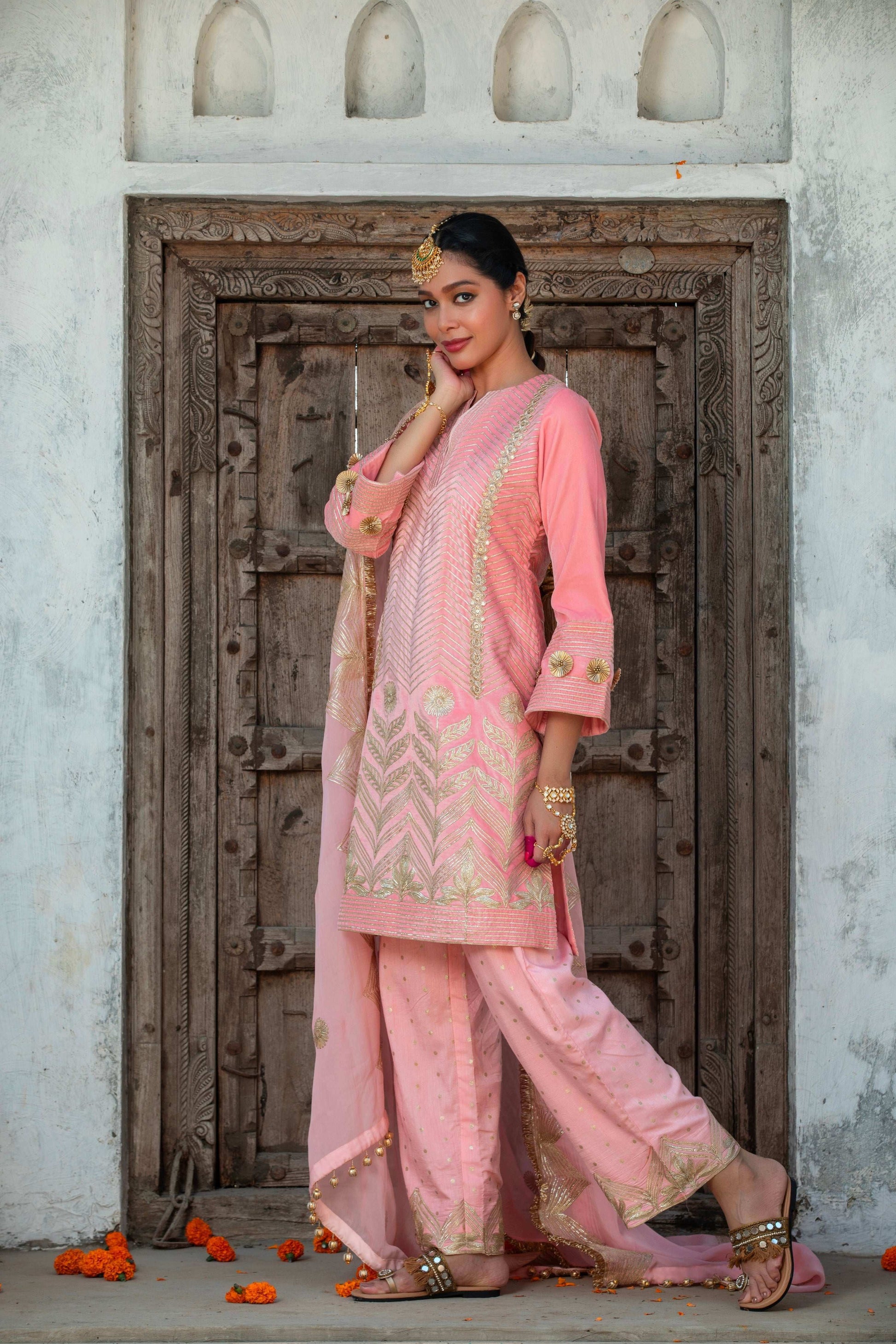 Nawabzadi - Kurta Set - Monk & Mei