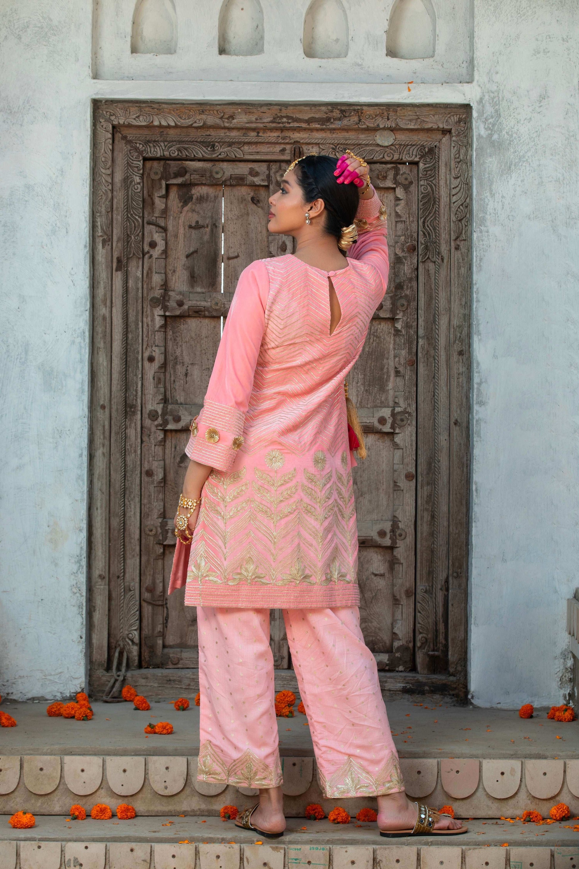 Nawabzadi - Kurta Set - Monk & Mei