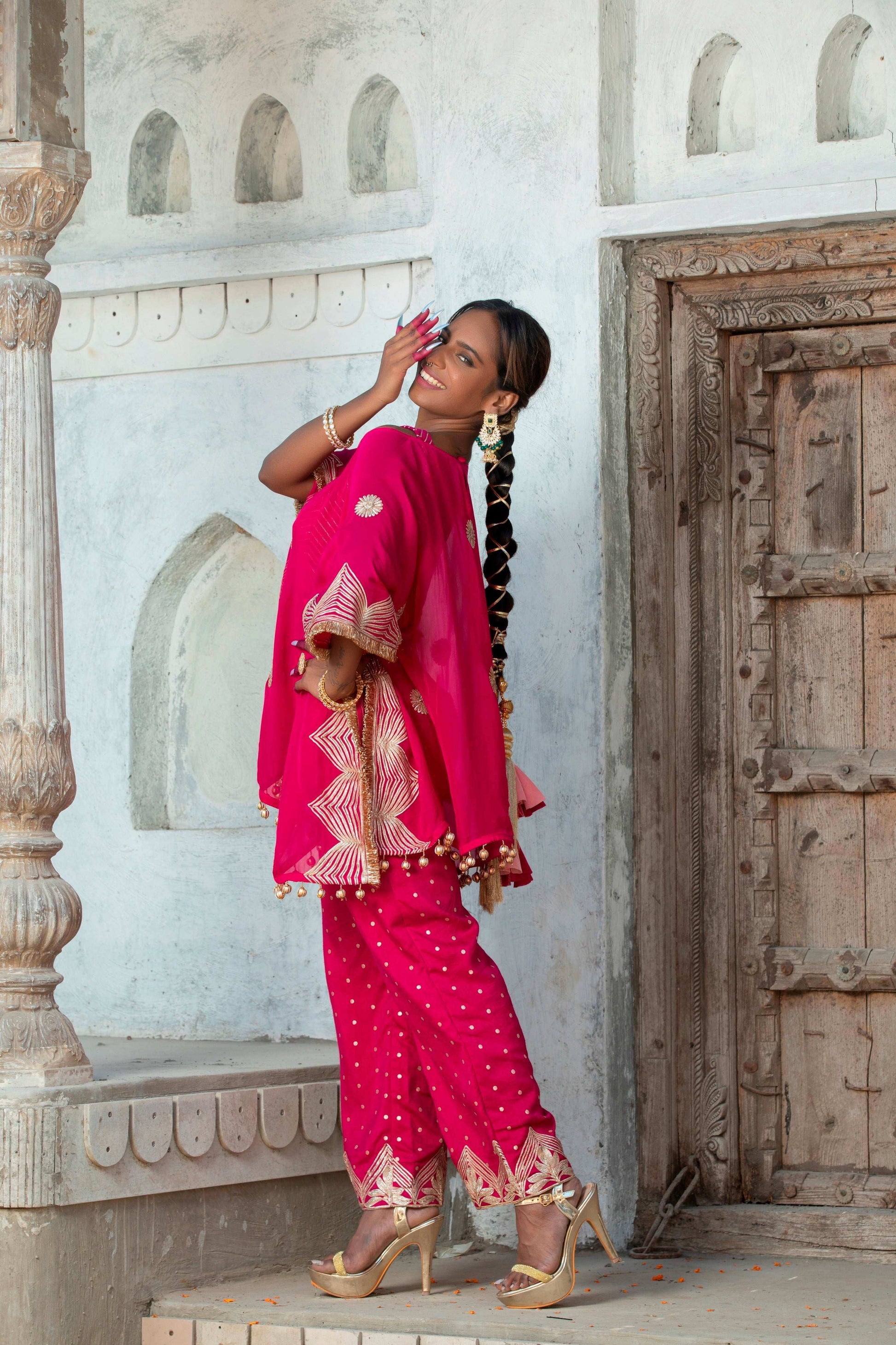 Dilruba - Cape Set - Monk & Mei