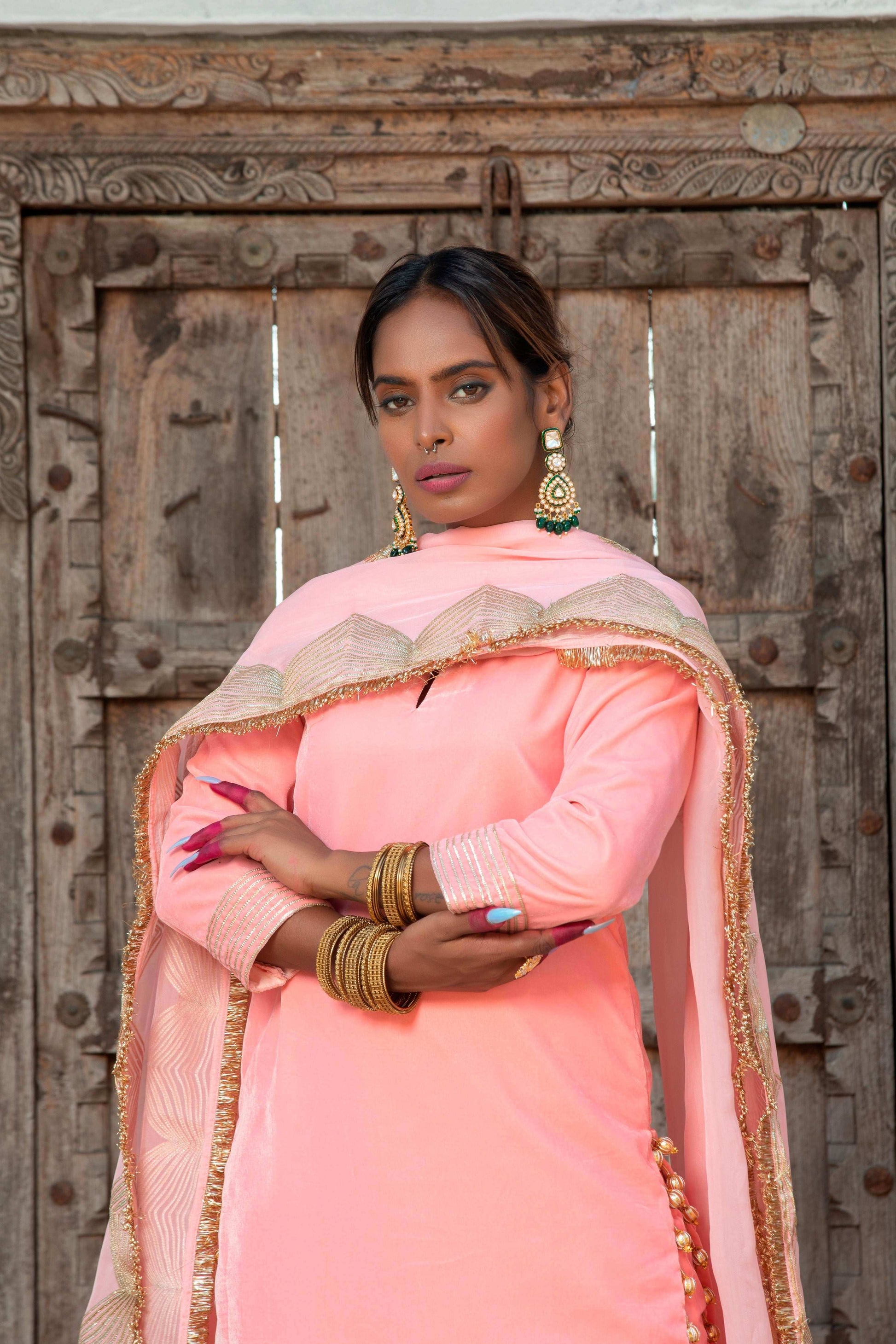 Shabnam - Kurta Set - Monk & Mei