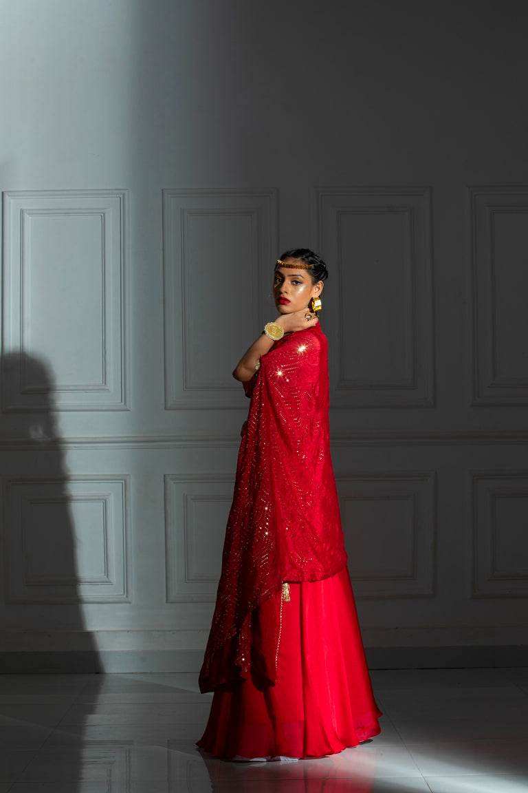 Isabella Rose Red - Monk & Mei