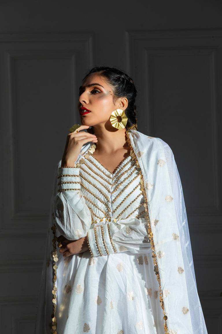 Ashen Dhoti Set Ivory White - Monk & Mei