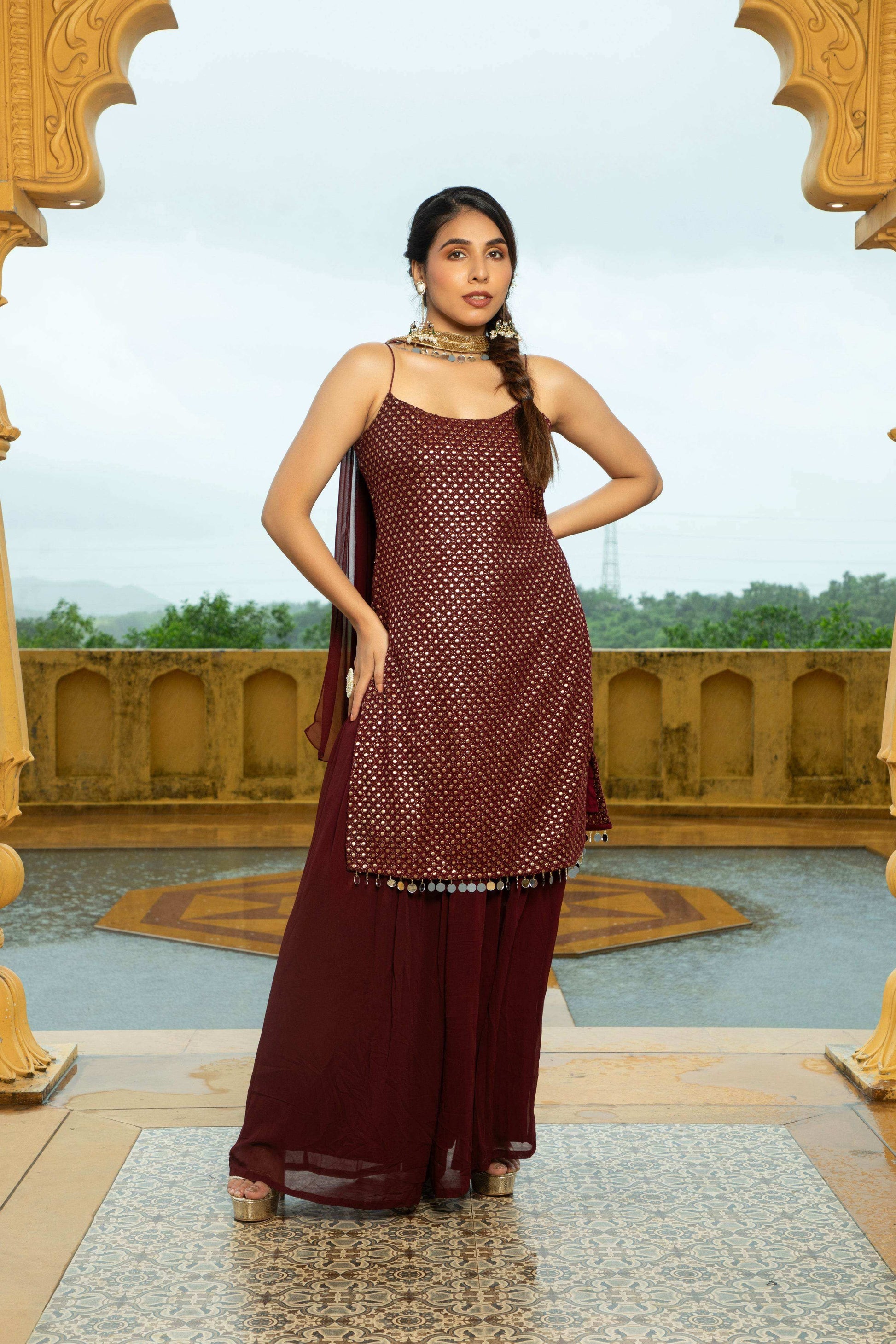 Liana - Kurta Set Maroon - Monk & Mei