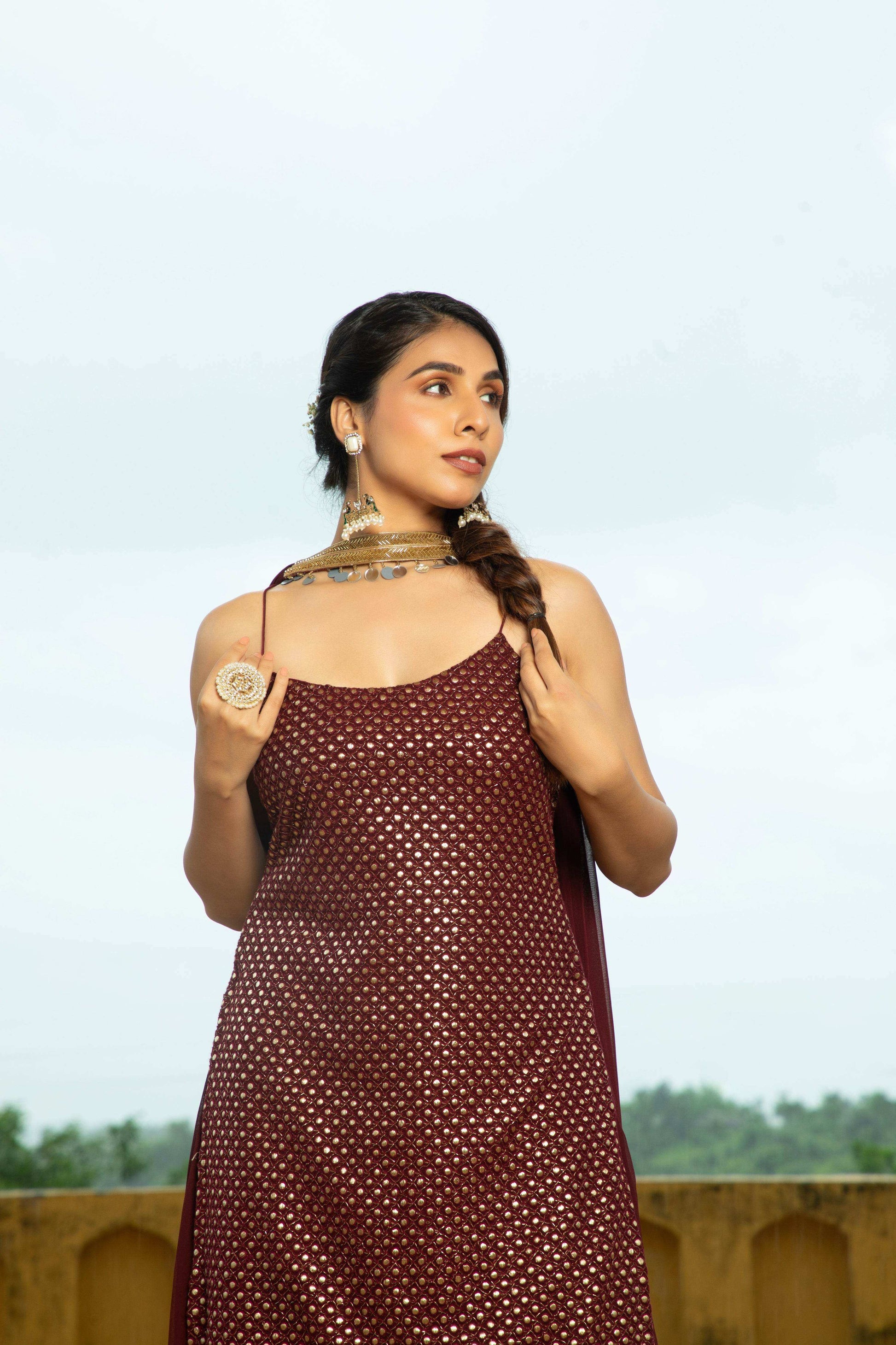 Liana - Kurta Set Maroon - Monk & Mei