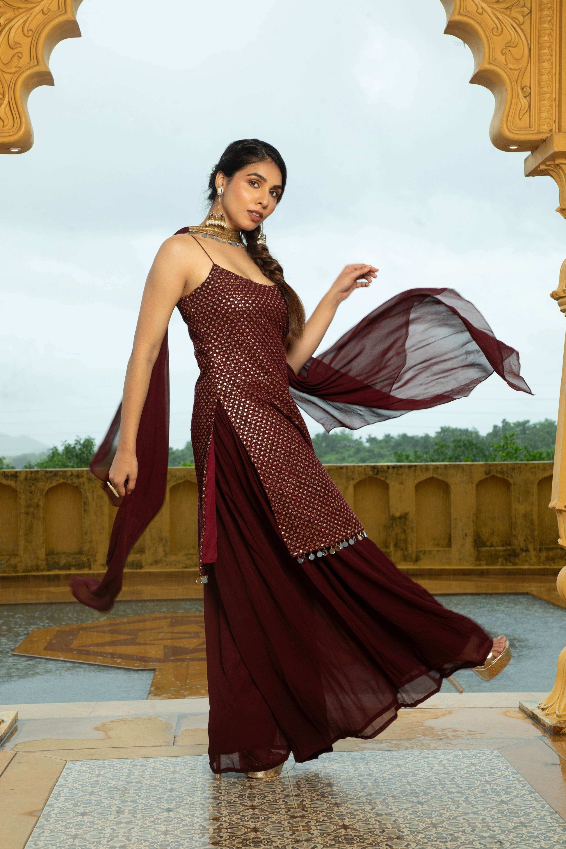 Liana - Kurta Set Maroon - Monk & Mei