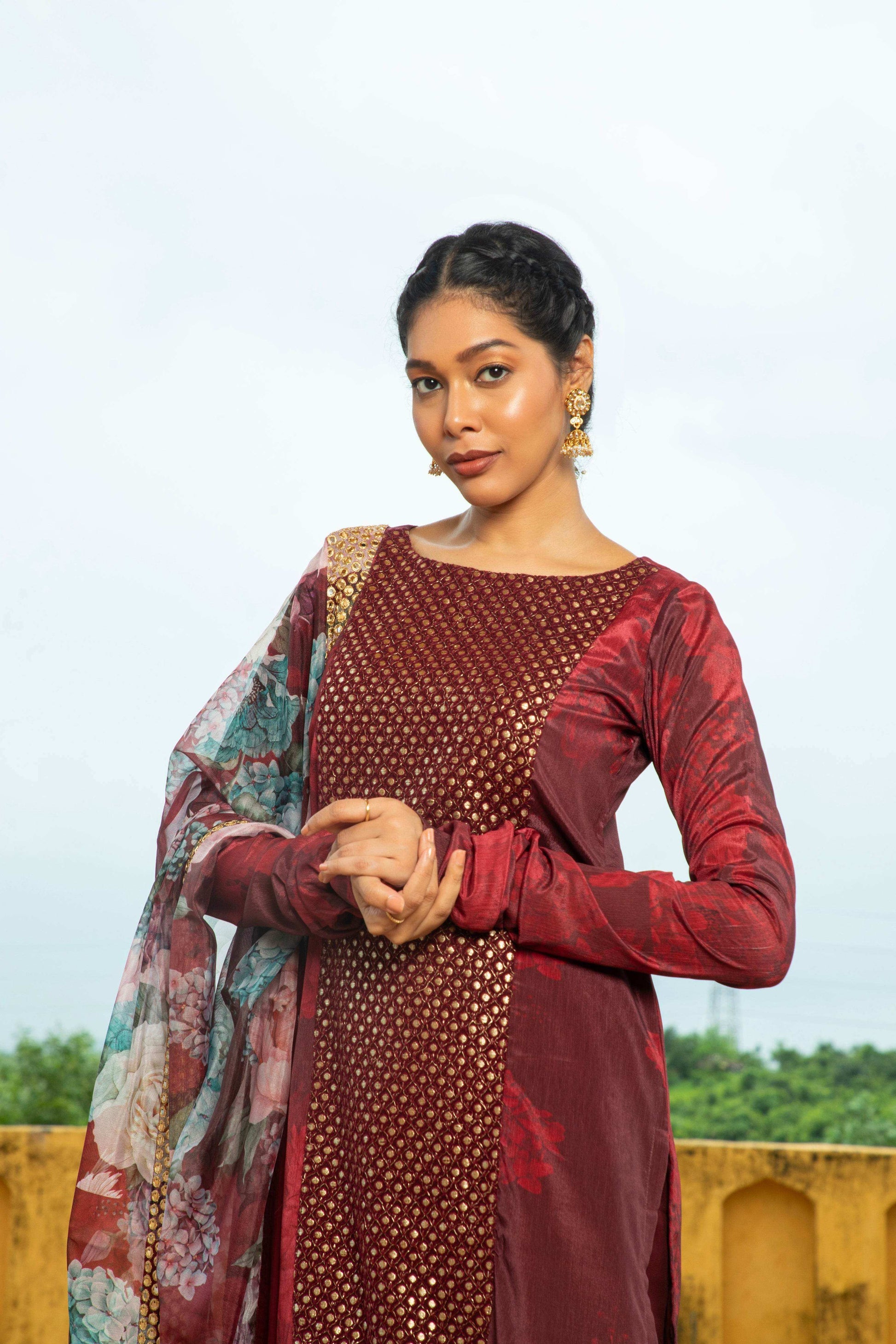 Natasha - Kurta Set Maroon - Monk & Mei