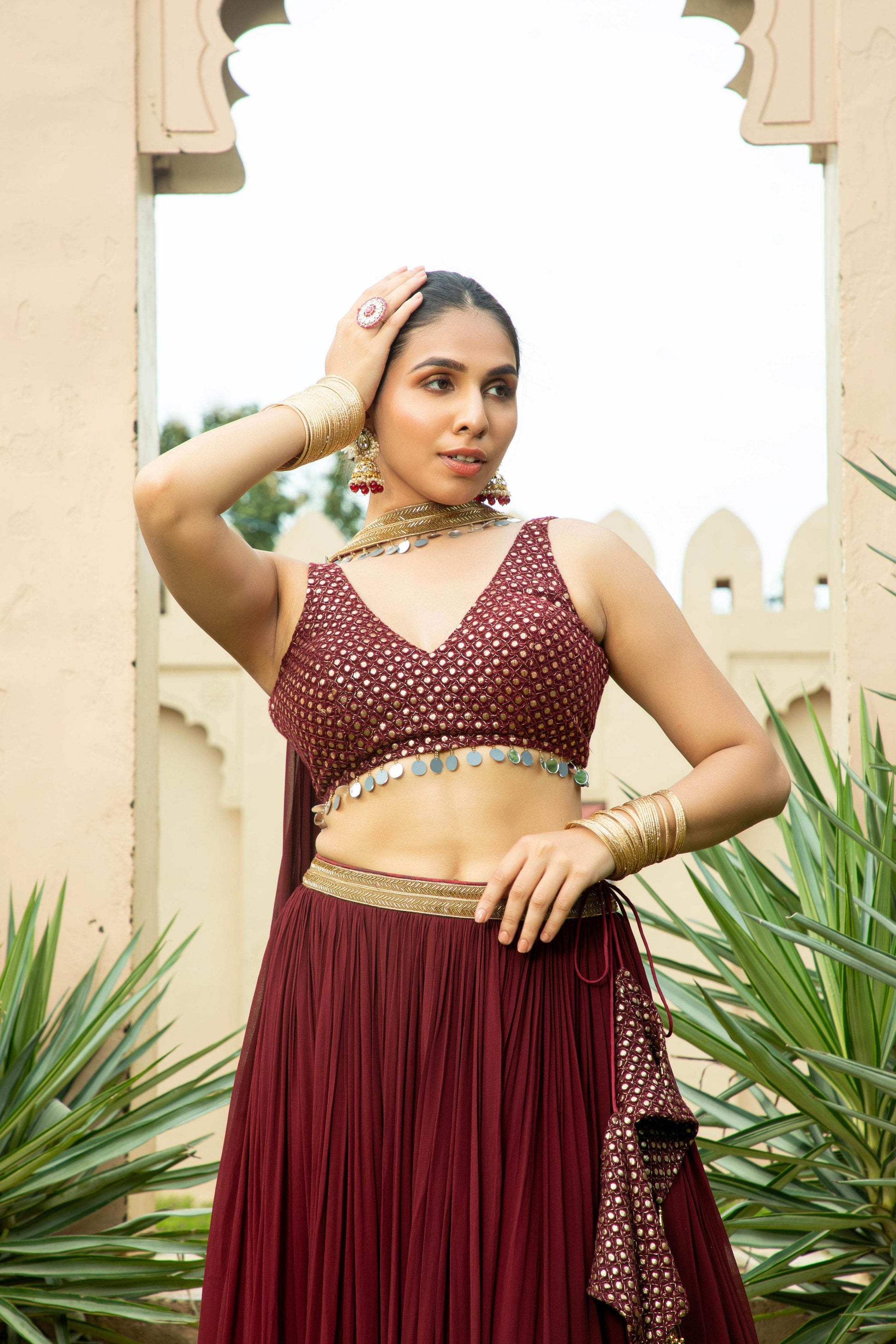 Nadia - Lehenga Set Maroon - Monk & Mei