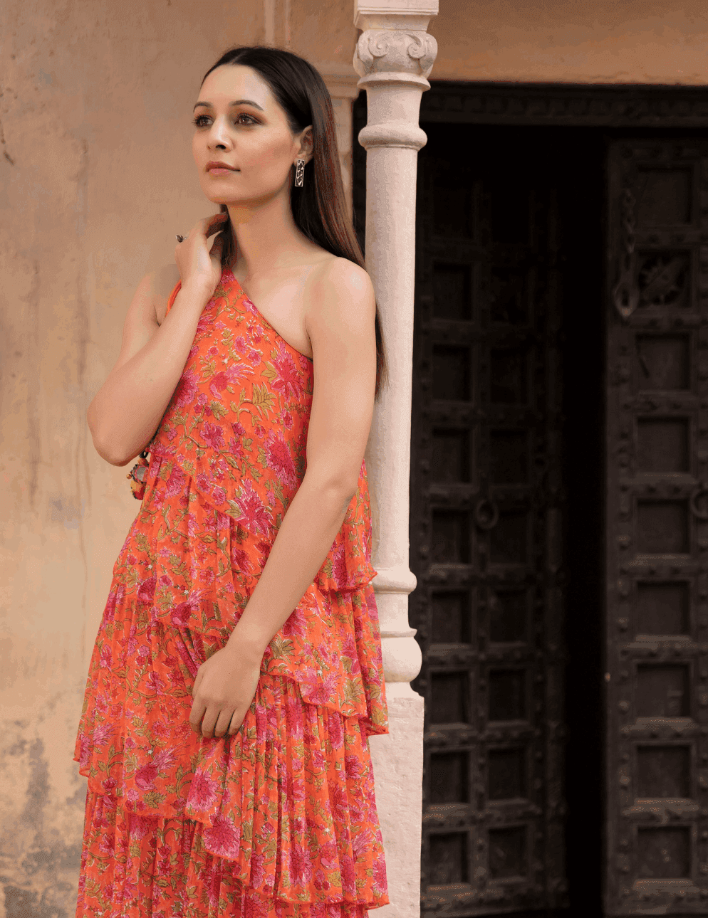 Pari - Knee Dress - Monk & Mei