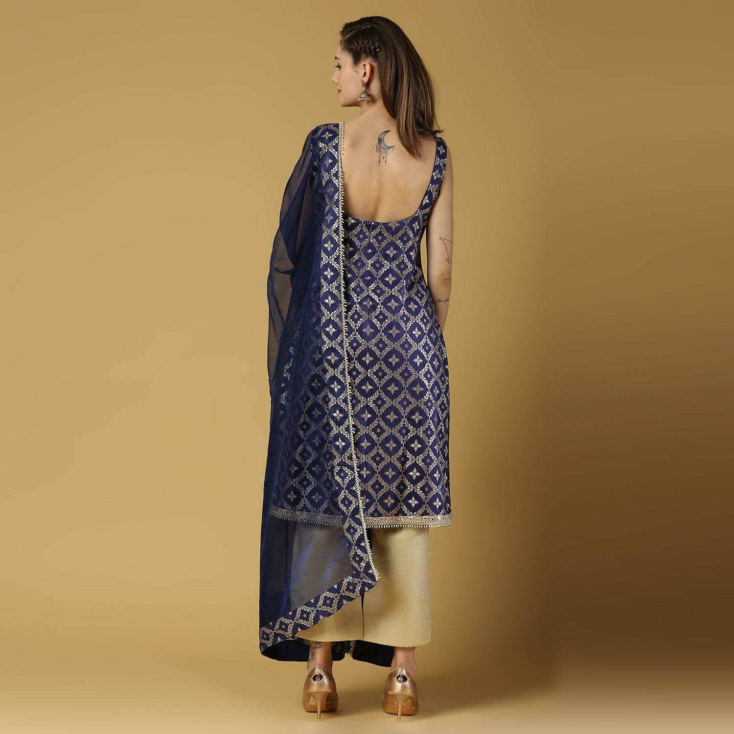 Radha-Sleeveless Kurta Set-Deep Blue - Monk & Mei