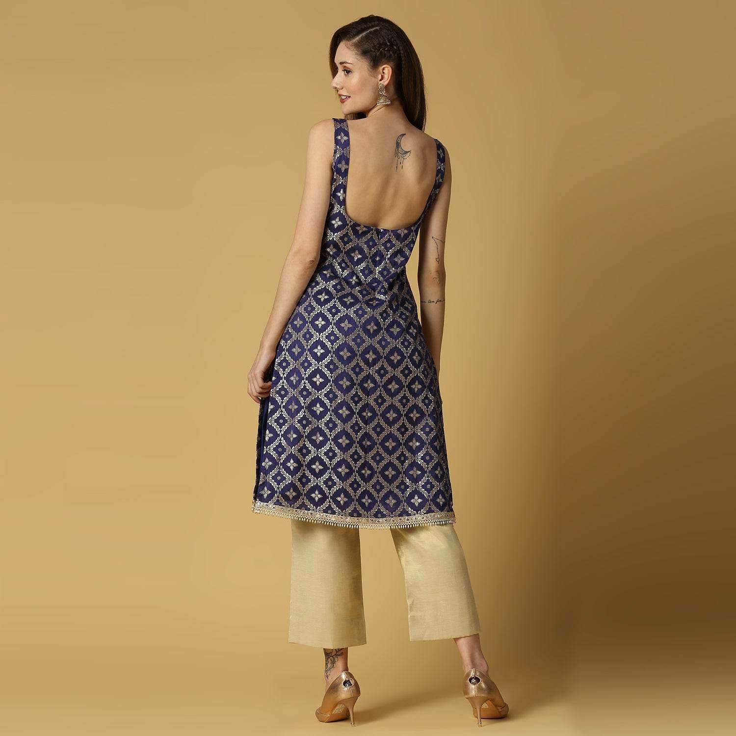 Radha-Sleeveless Kurta Set-Deep Blue - Monk & Mei