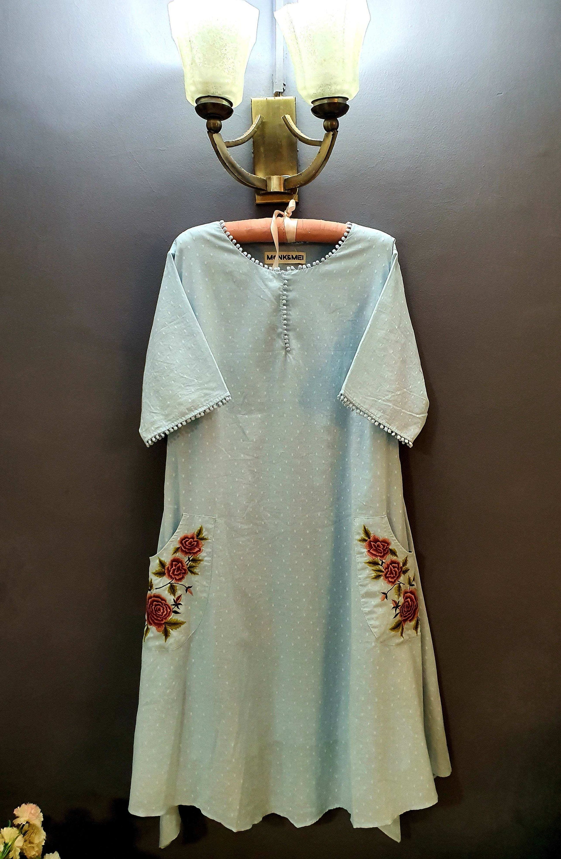 ALLURE - Powder blue - Monk & Mei