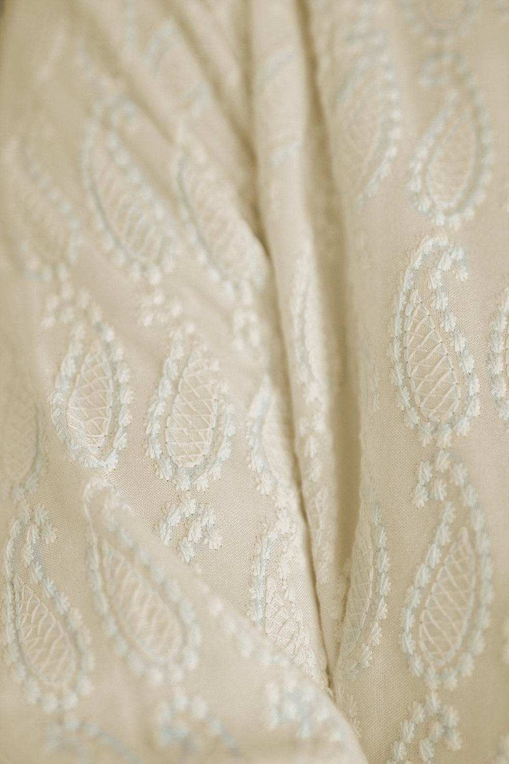 UFF CHIKANKARI JACKET - CREAM - Monk & Mei