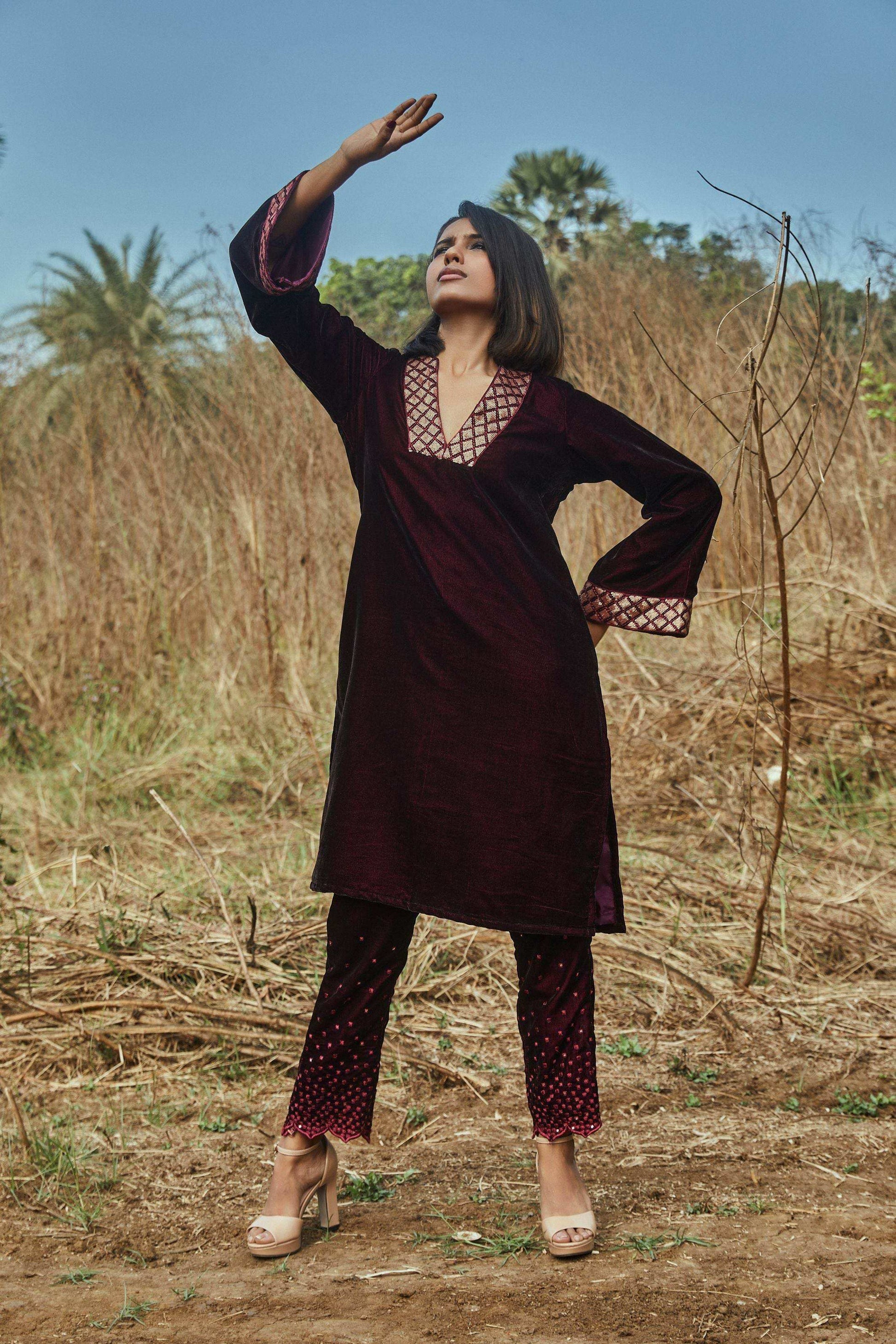 Anne Kurta and Dhoti Pants- Wine - Monk & Mei