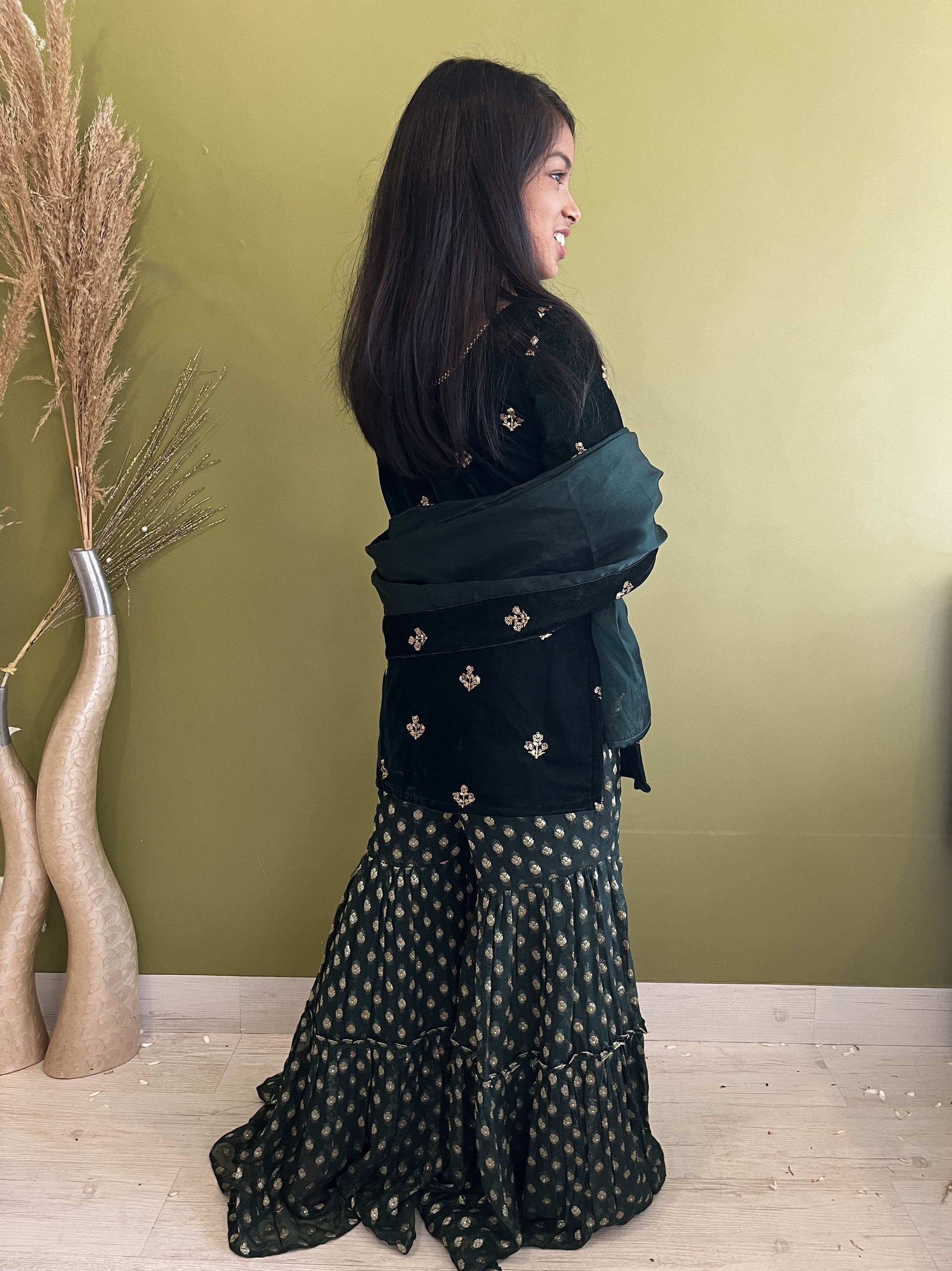 Cyra Set Green - Girls - Monk & Mei