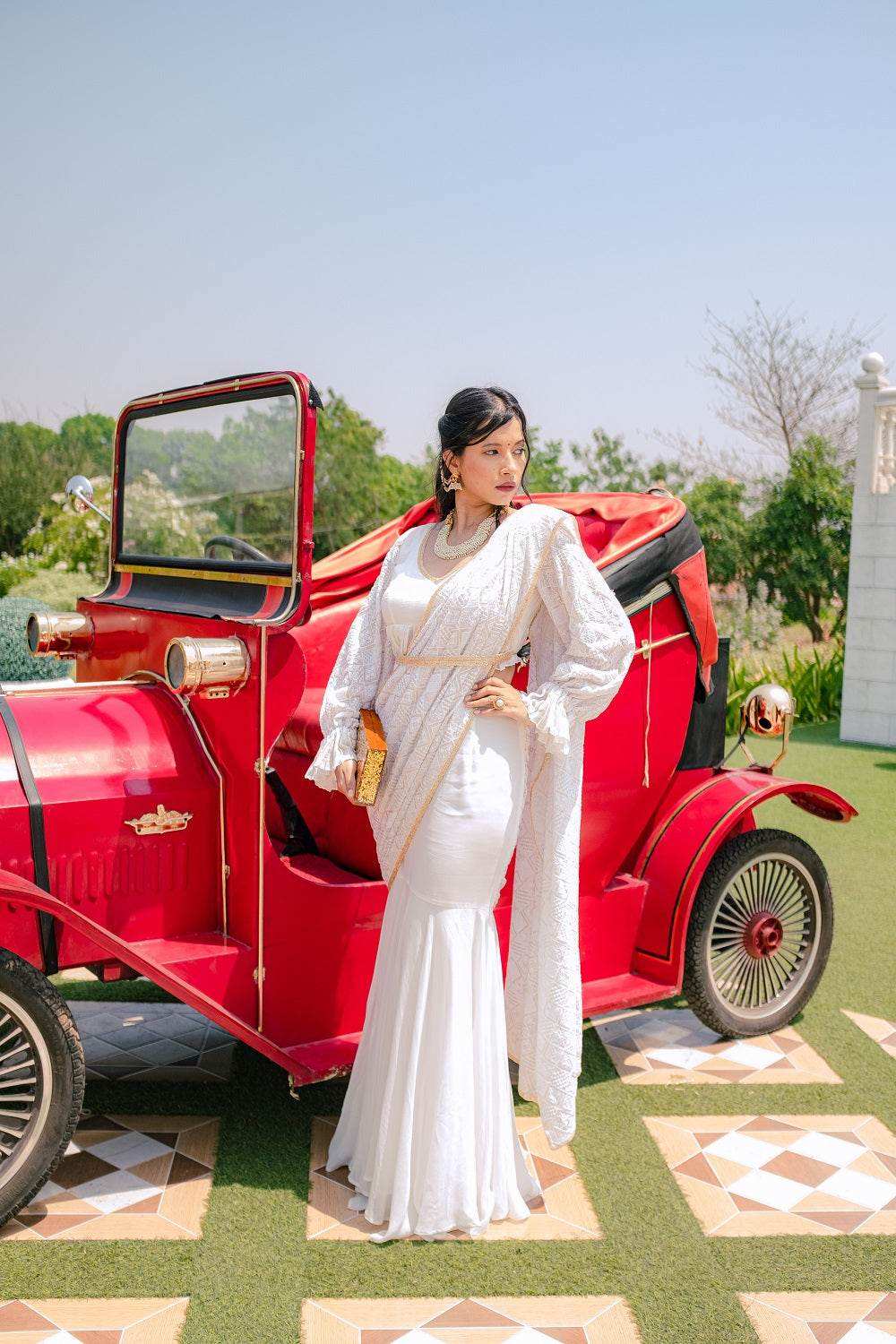 Madhubala Chikankari Blouse - White - Monk & Mei