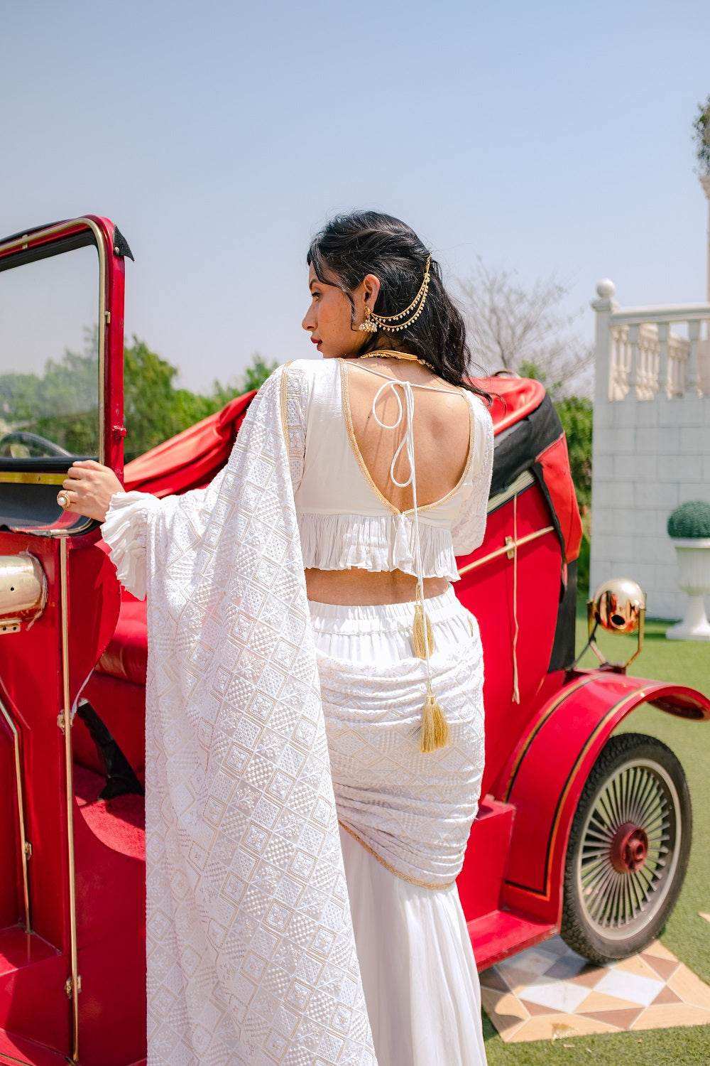 Madhubala Chikankari Blouse - White - Monk & Mei