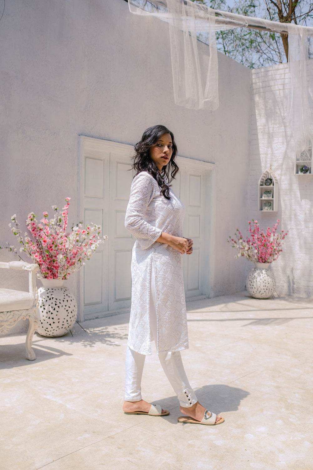 Malak Straight Chikankari Kurta & Pants - White - Monk & Mei