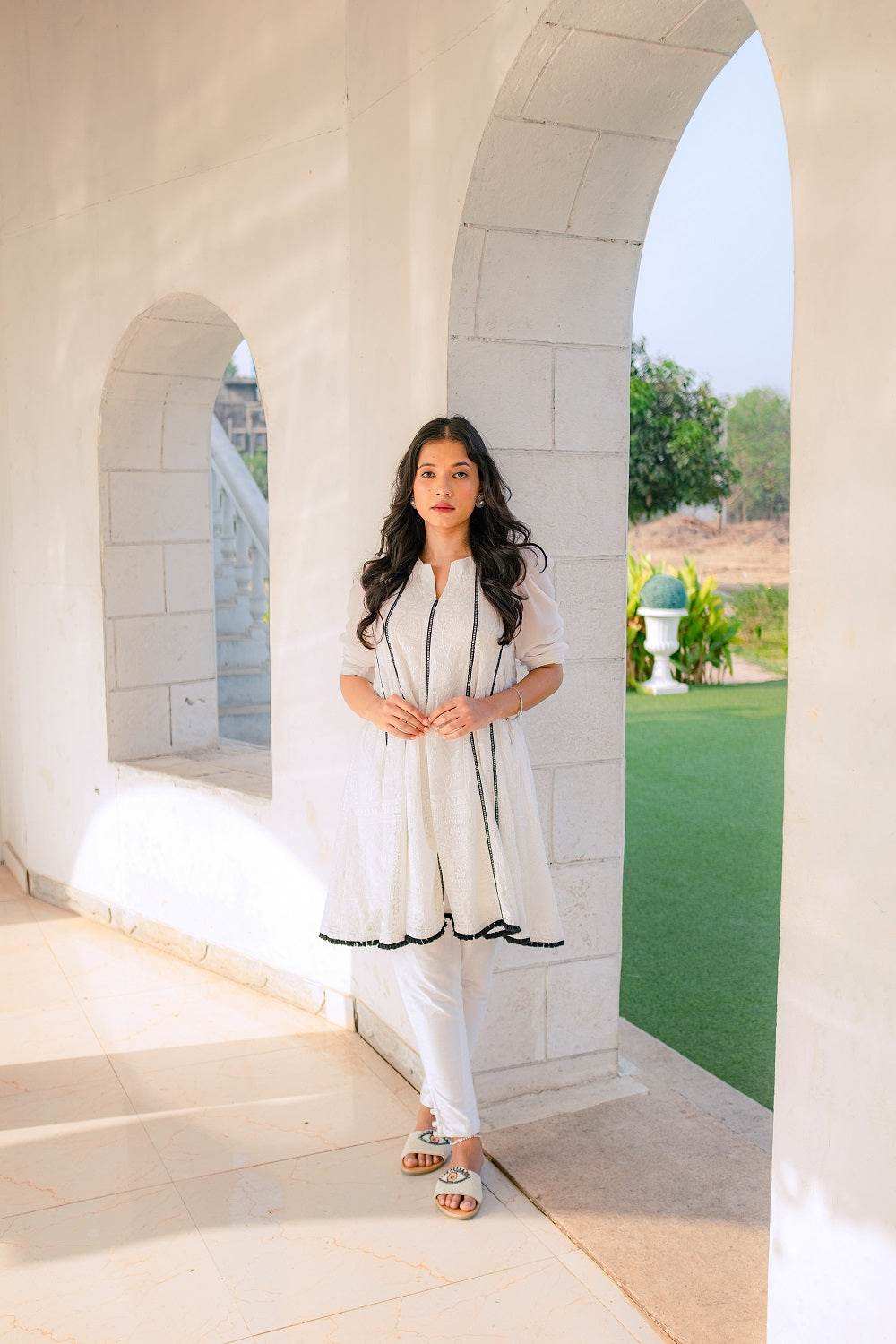 Mumtaz Chikankari Anarkali Kurta-Pants & Dupatta - White - Monk & Mei