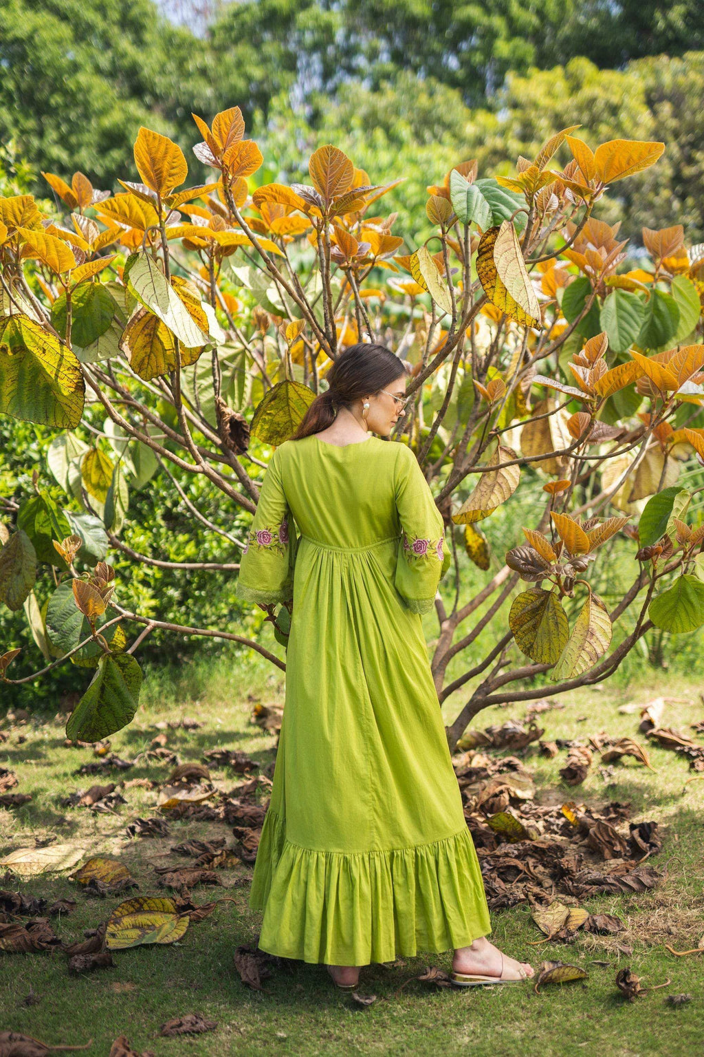 OLIVIA DRESS - Grass green - Monk & Mei