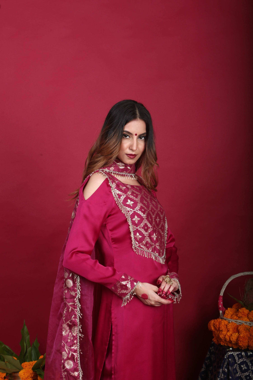 Isha-Cold-shoulder kurta set-Plum Purple - Monk & Mei