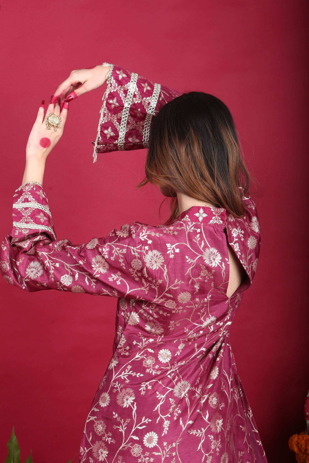 Meena-Pakistani Kurta Set-Plum Purple - Monk & Mei