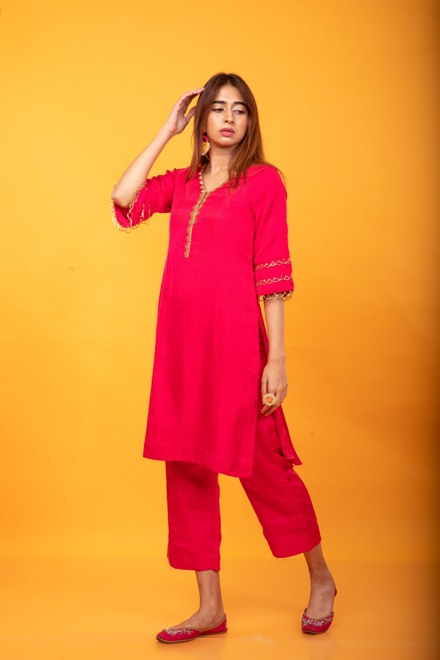 Gulnaar Lahori Kurta and Pant Set-Fuchsia Pink