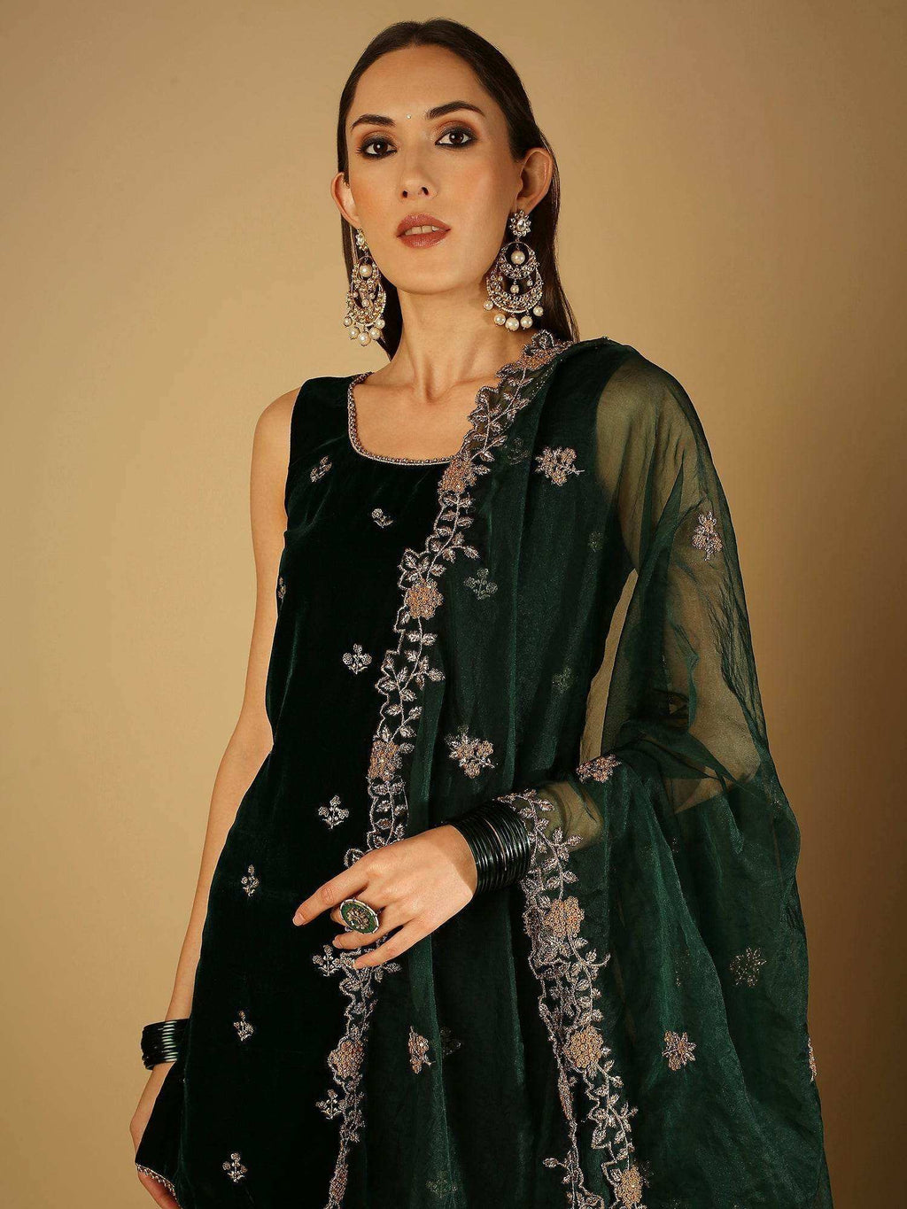 Cyra-Short kurta & sharara with dupatta - Green - Monk & Mei