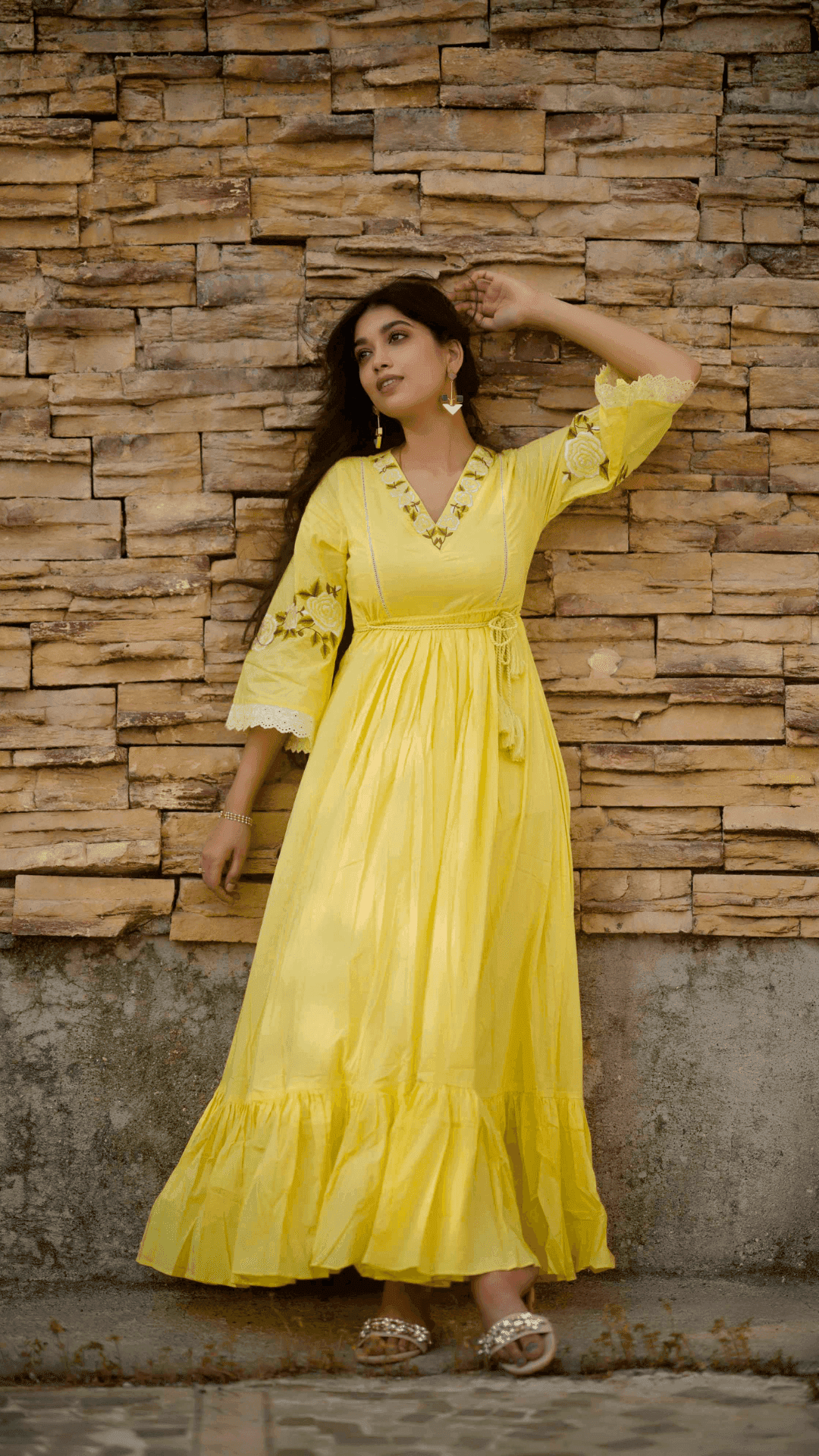 OLIVIA DRESS - Buttercup yellow - Monk & Mei