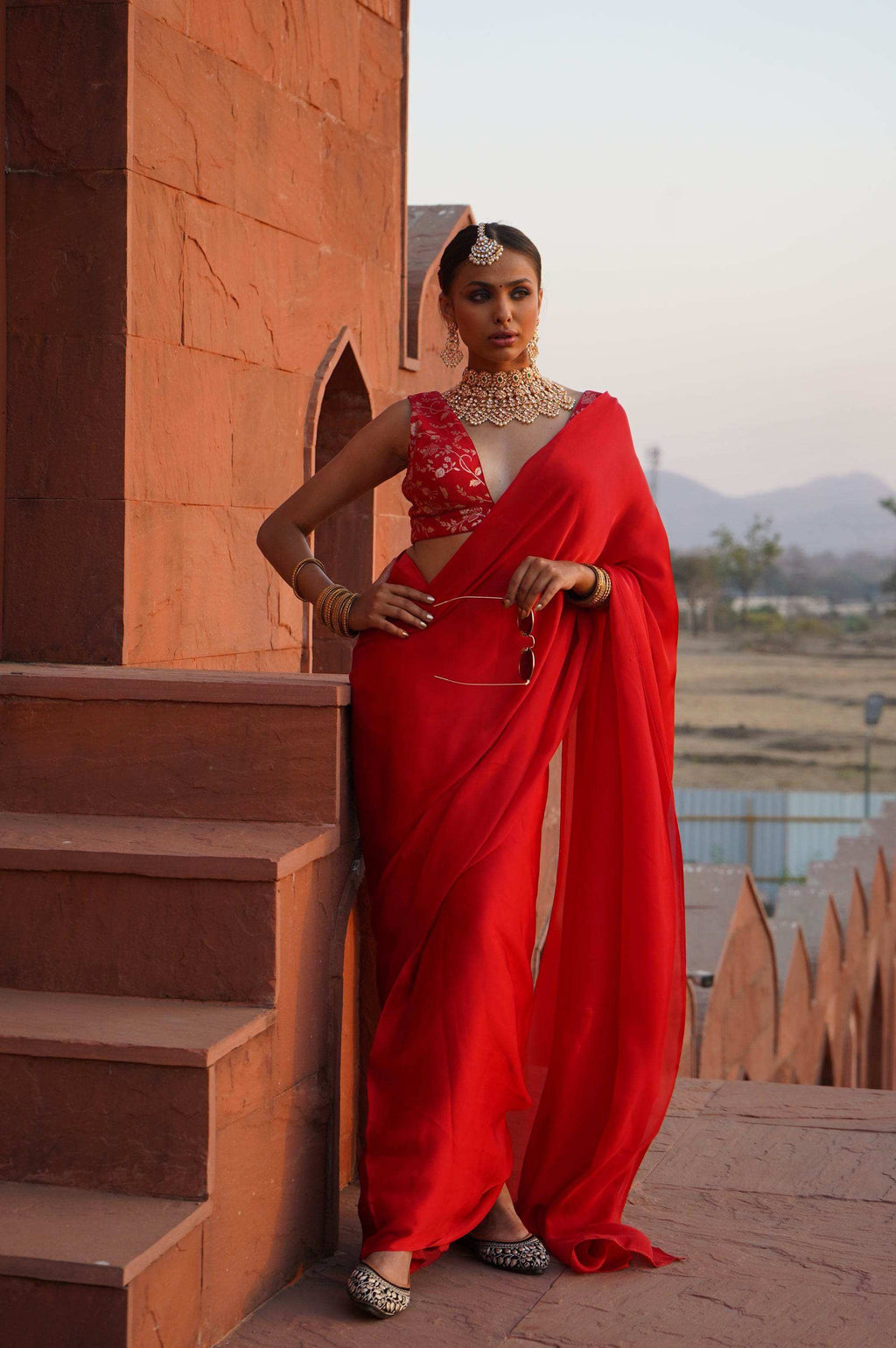 Ruhee Pre Draped Saree set - Monk & Mei