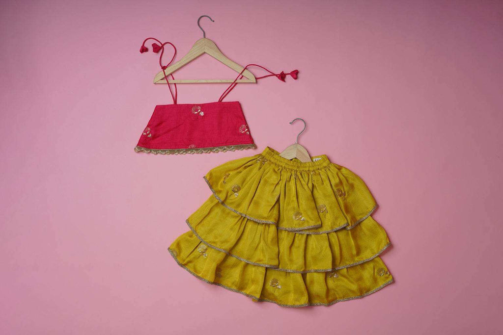 Kaisha - Lehenga and Dupatta Set - Monk & Mei