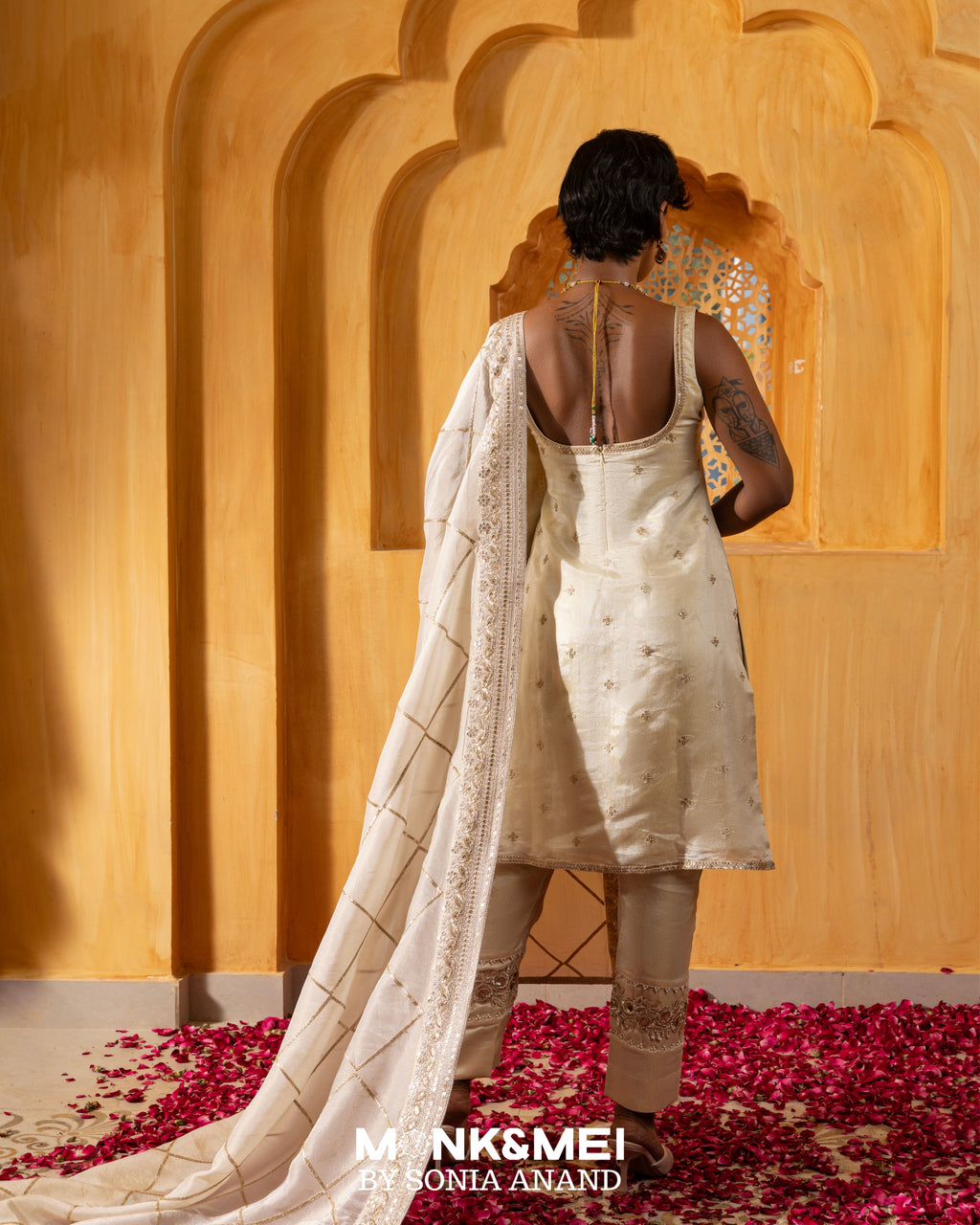 Kaaya- Straight Kurta, Pants and Dupatta - Blush Pink