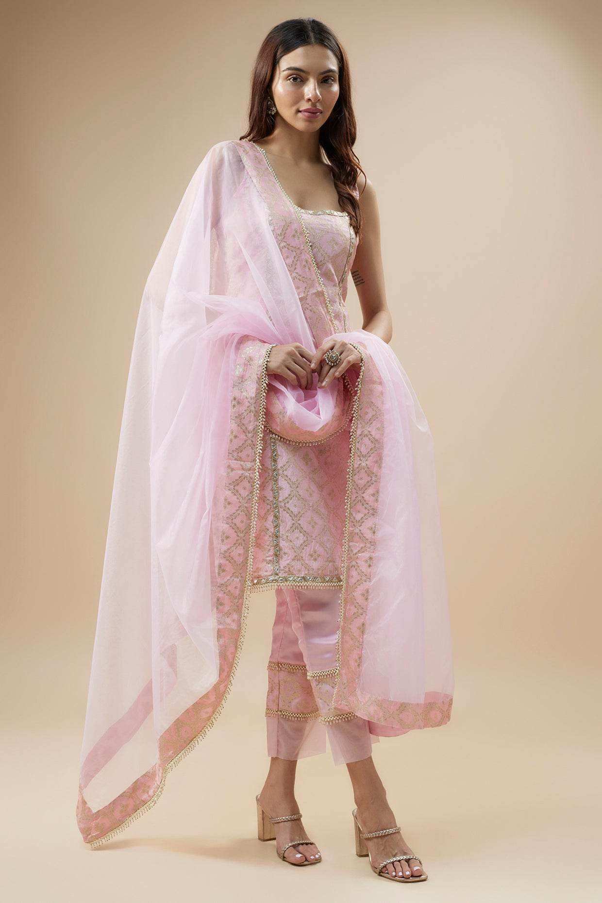 KALA Sleeveless Brocade Kurta Set-Blush Pink - Monk & Mei