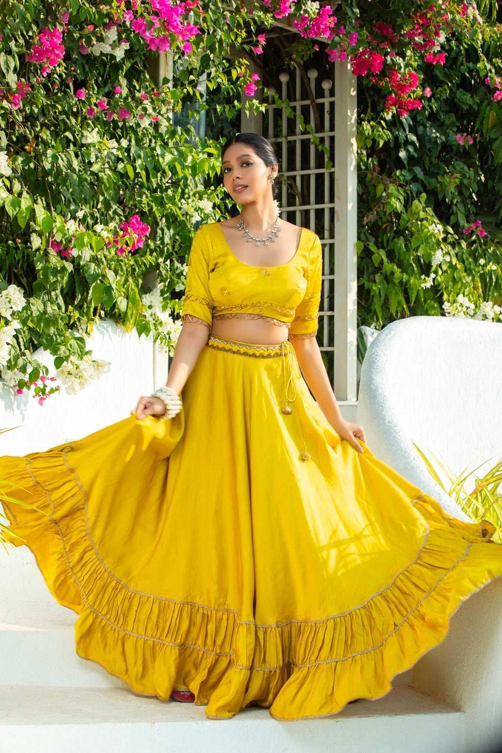 Gulmina - Lehenga Set - Monk & Mei