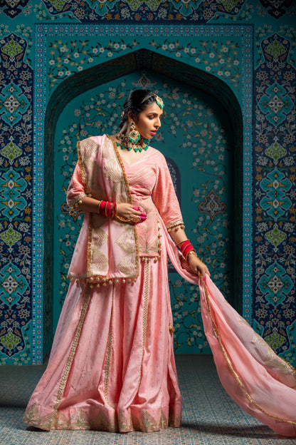 Gulbadan - Lehenga set