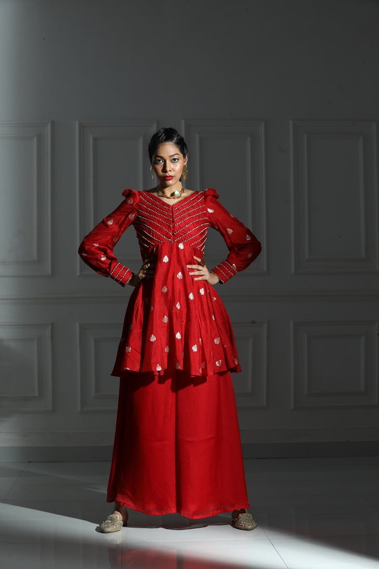 Nefertiti Rose Red with Dupatta