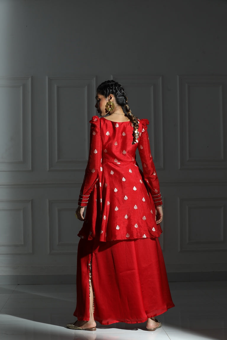 Nefertiti Rose Red with Dupatta