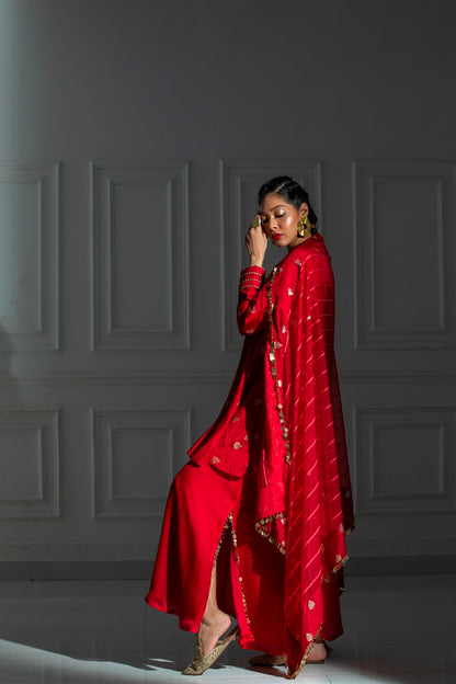 Nefertiti Rose Red with Dupatta