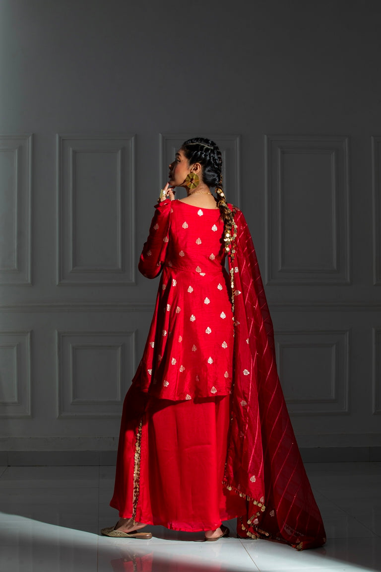 Nefertiti Rose Red with Dupatta